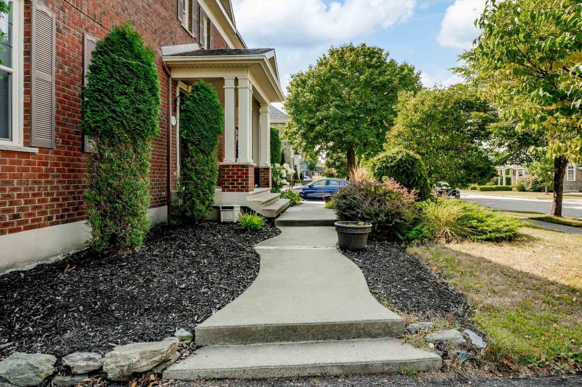 









2797


Rue Honoré-De Balzac

,
Sherbrooke (Les Nations),




QC
J1L0B2

