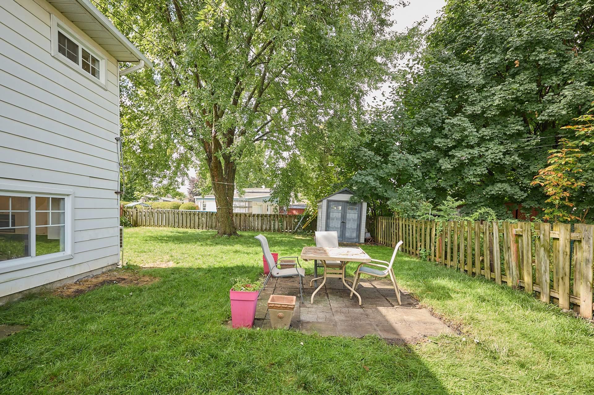 









4674


Rue Harding

,
Longueuil (Saint-Hubert),




QC
J3Y2K6

