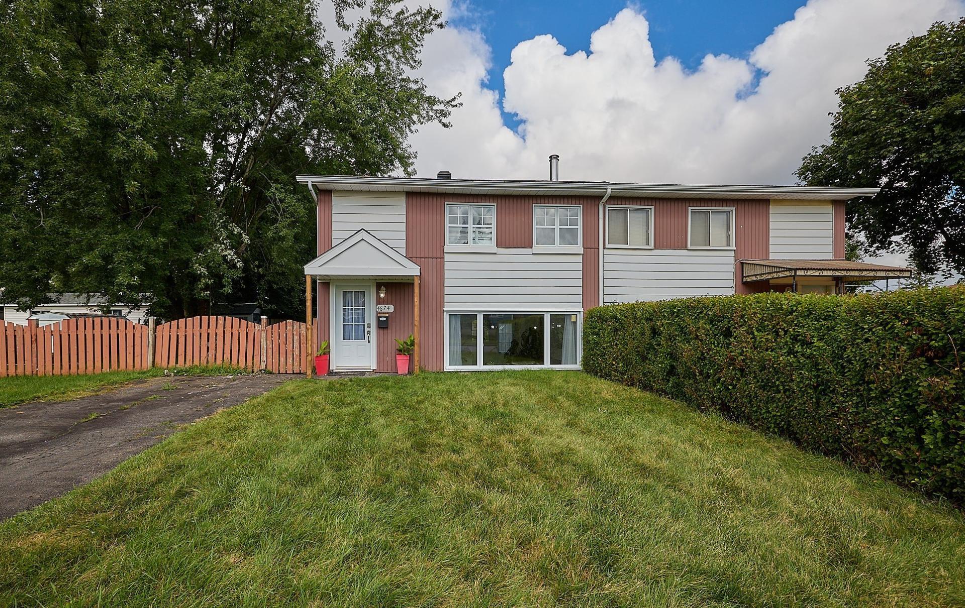









4674


Rue Harding

,
Longueuil (Saint-Hubert),




QC
J3Y2K6

