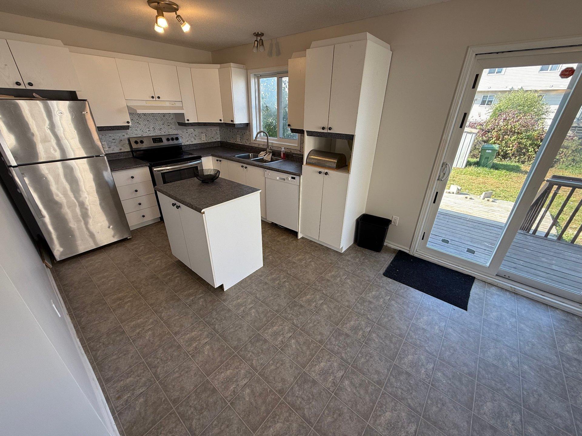 









272


Rue du Prado

,
Gatineau (Aylmer),




QC
J9J0M1

