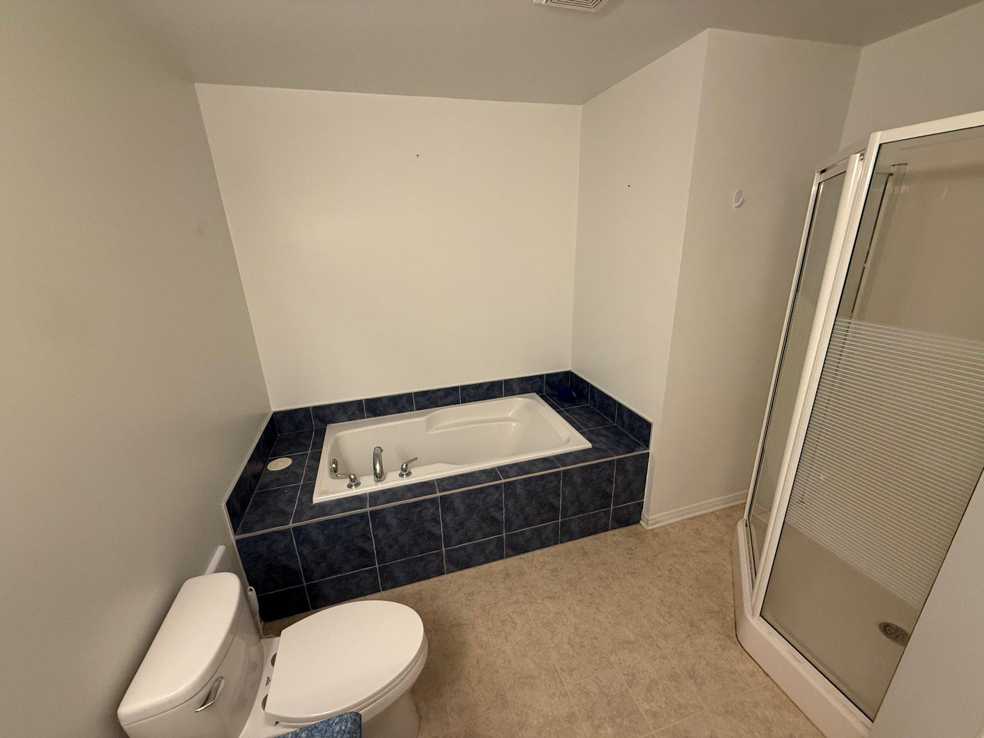 









272


Rue du Prado

,
Gatineau (Aylmer),




QC
J9J0M1

