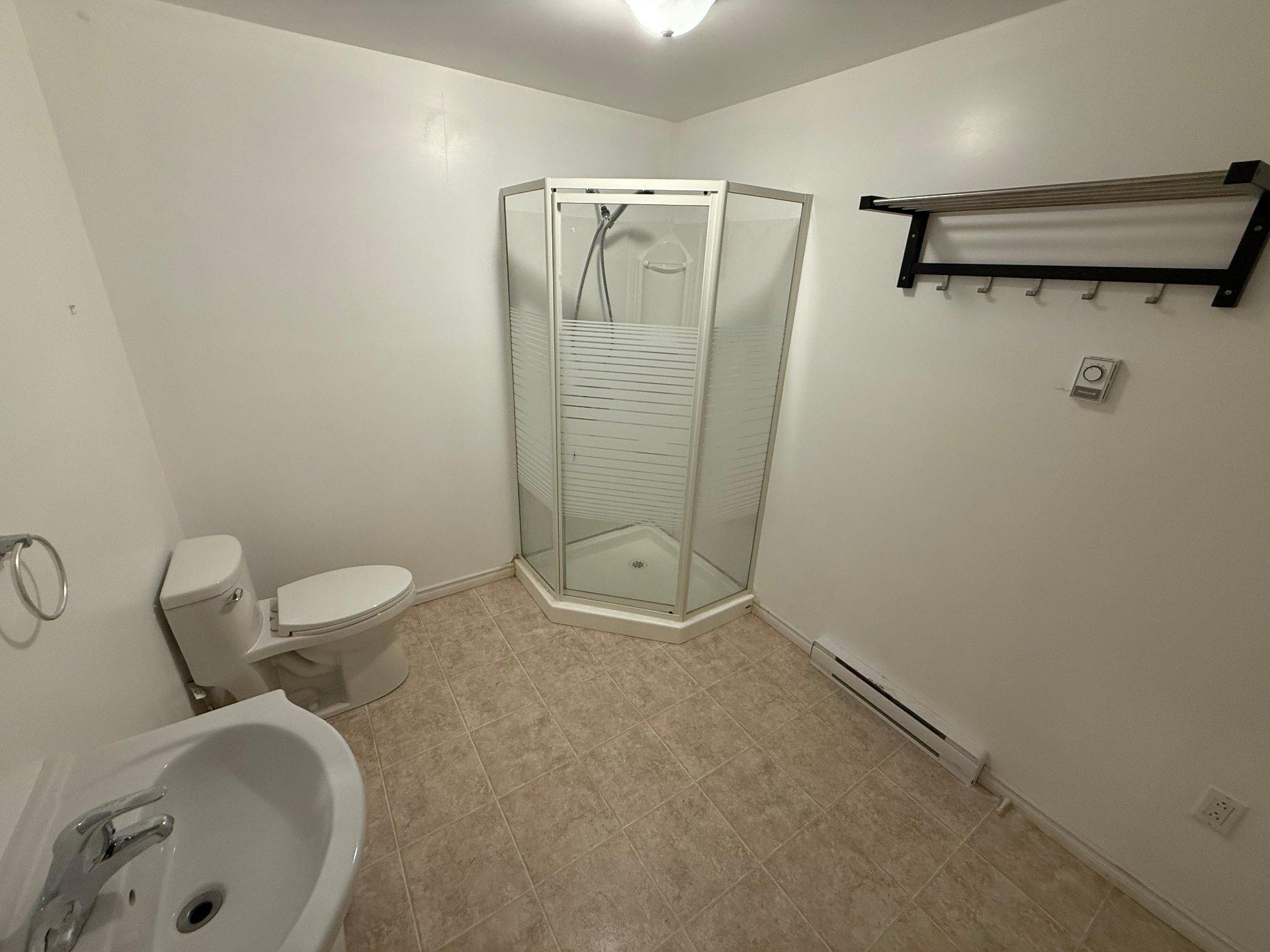 









272


Rue du Prado

,
Gatineau (Aylmer),




QC
J9J0M1

