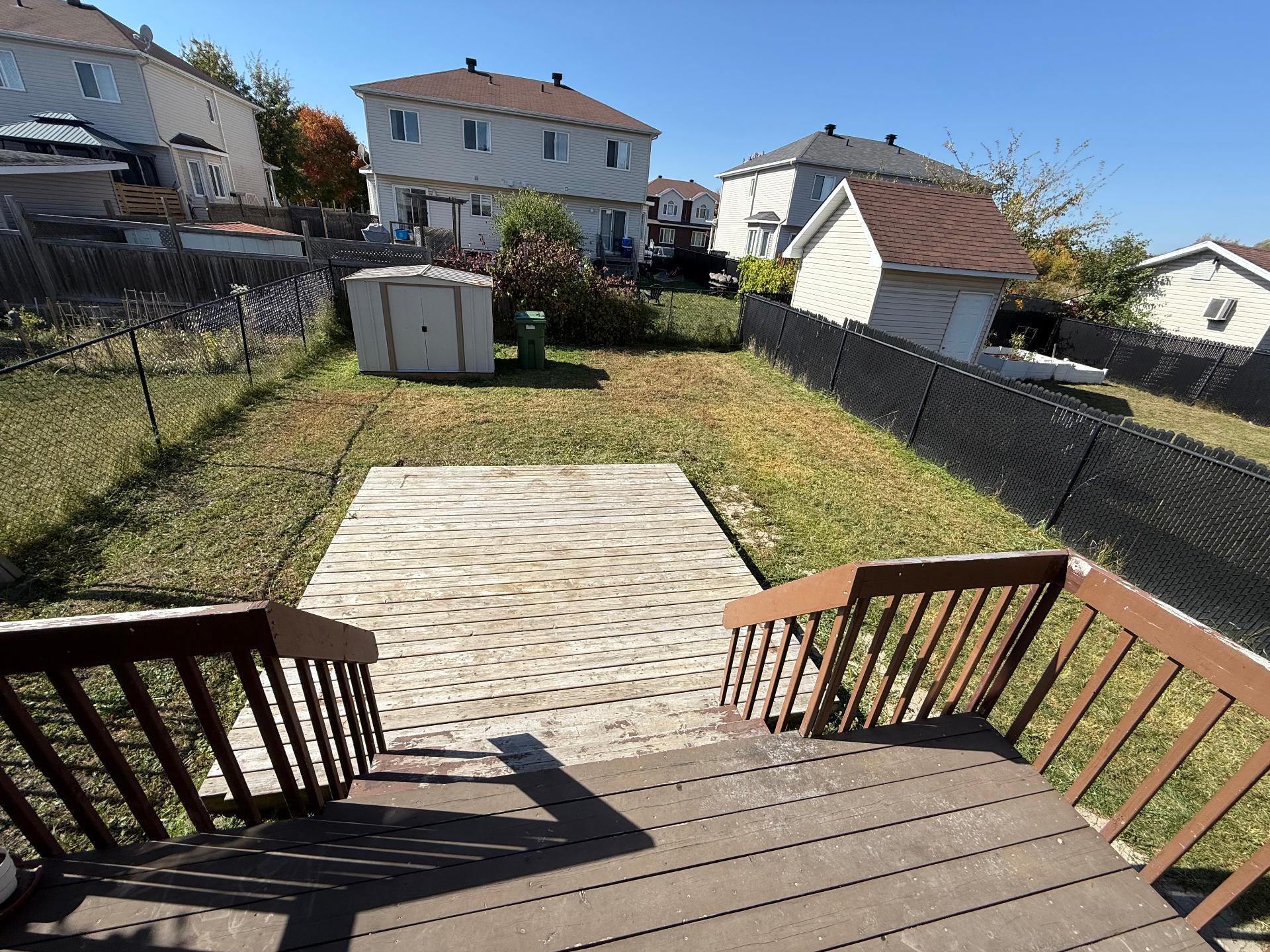 









272


Rue du Prado

,
Gatineau (Aylmer),




QC
J9J0M1

