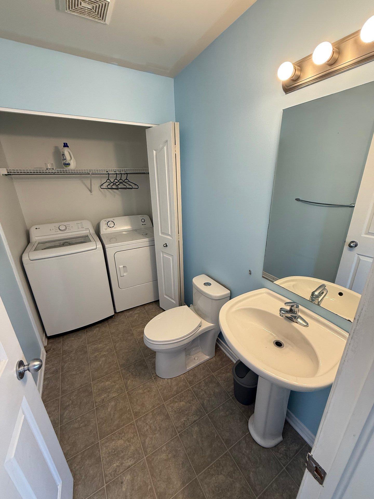 









272


Rue du Prado

,
Gatineau (Aylmer),




QC
J9J0M1

