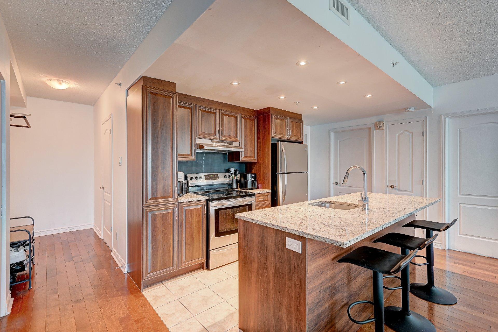 









7620


Boul. Marie-Victorin

, 109,
Brossard,




QC
J4W1B2

