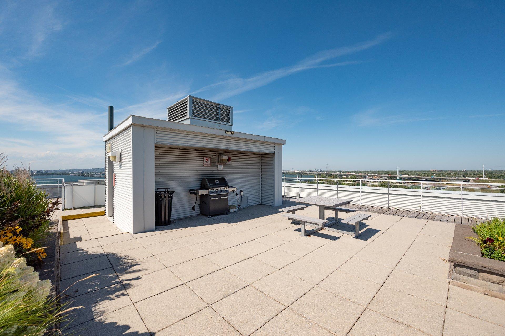 









7620


Boul. Marie-Victorin

, 109,
Brossard,




QC
J4W1B2

