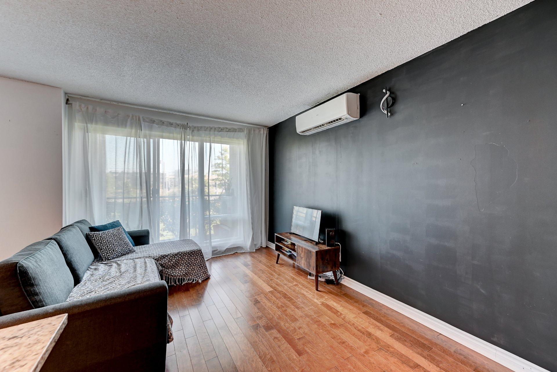 









7620


Boul. Marie-Victorin

, 109,
Brossard,




QC
J4W1B2

