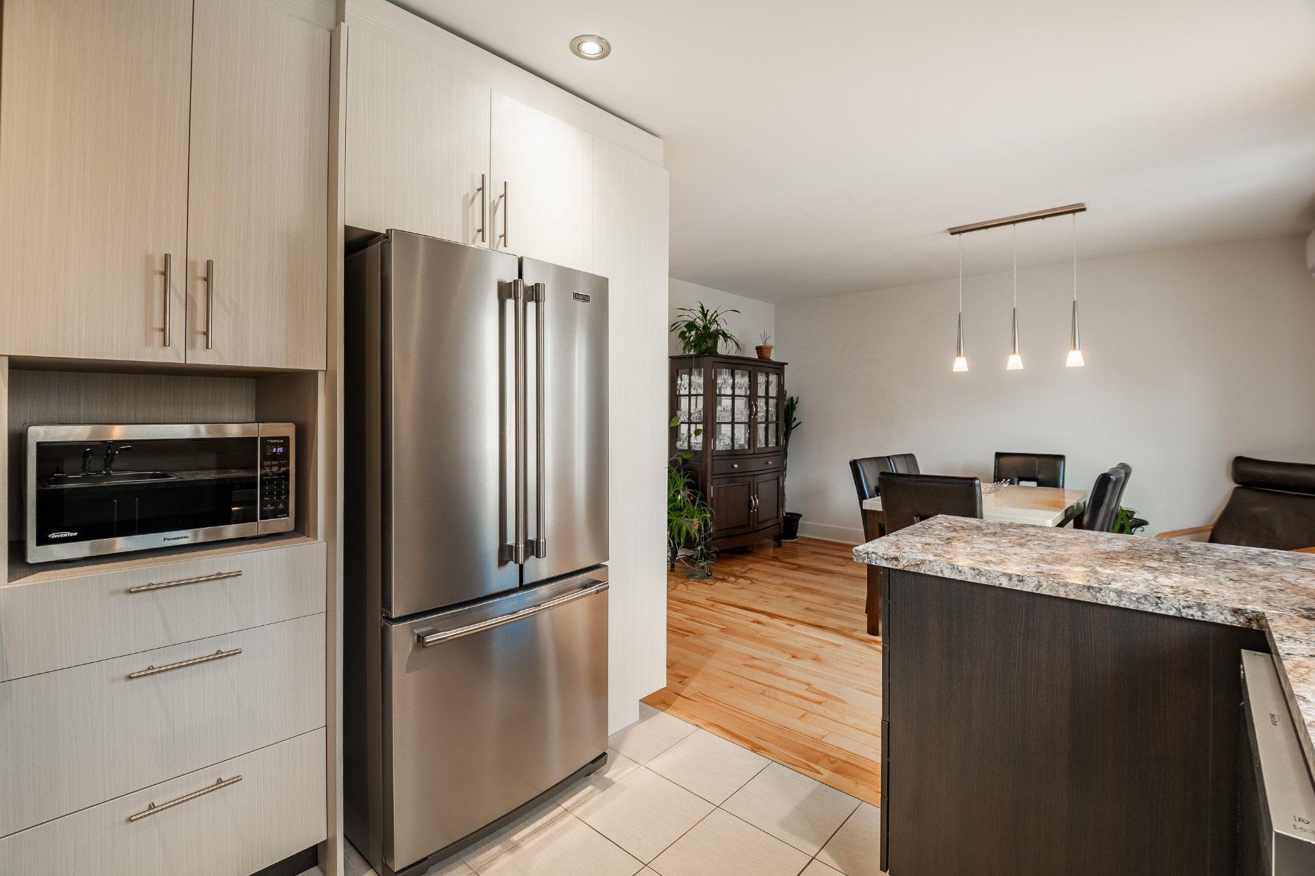 









518


Rue François-V.-Malhiot

, 22,
Boucherville,




QC
J4B0H1

