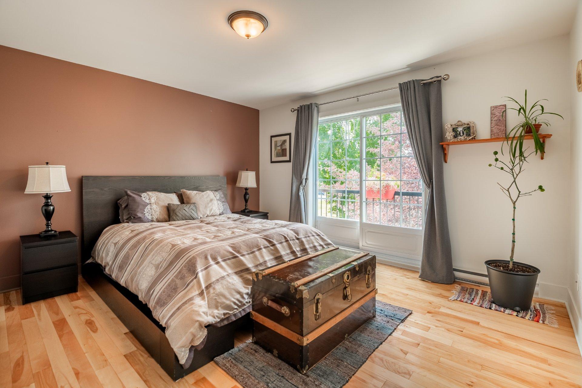 









518


Rue François-V.-Malhiot

, 22,
Boucherville,




QC
J4B0H1

