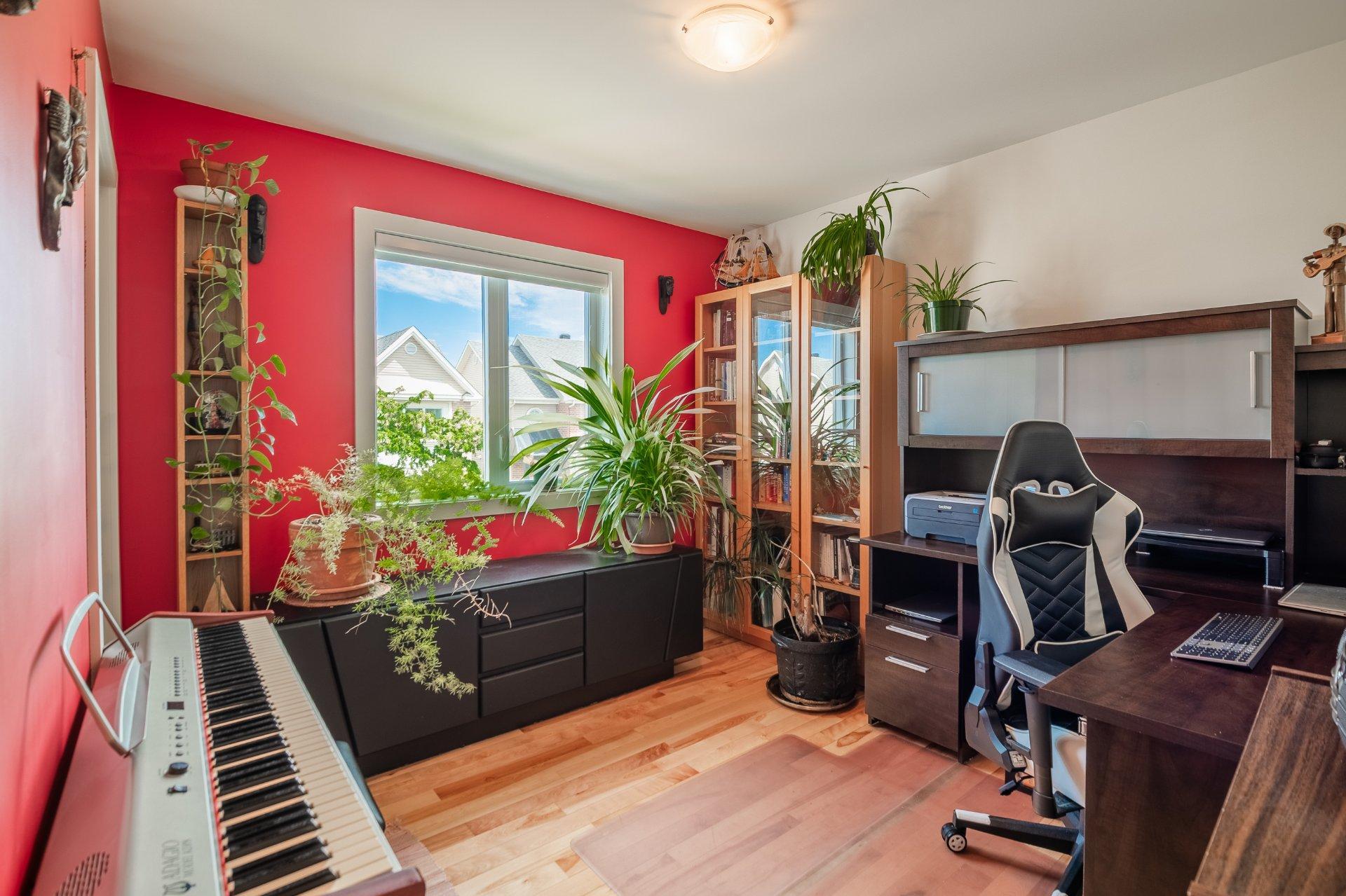









518


Rue François-V.-Malhiot

, 22,
Boucherville,




QC
J4B0H1


