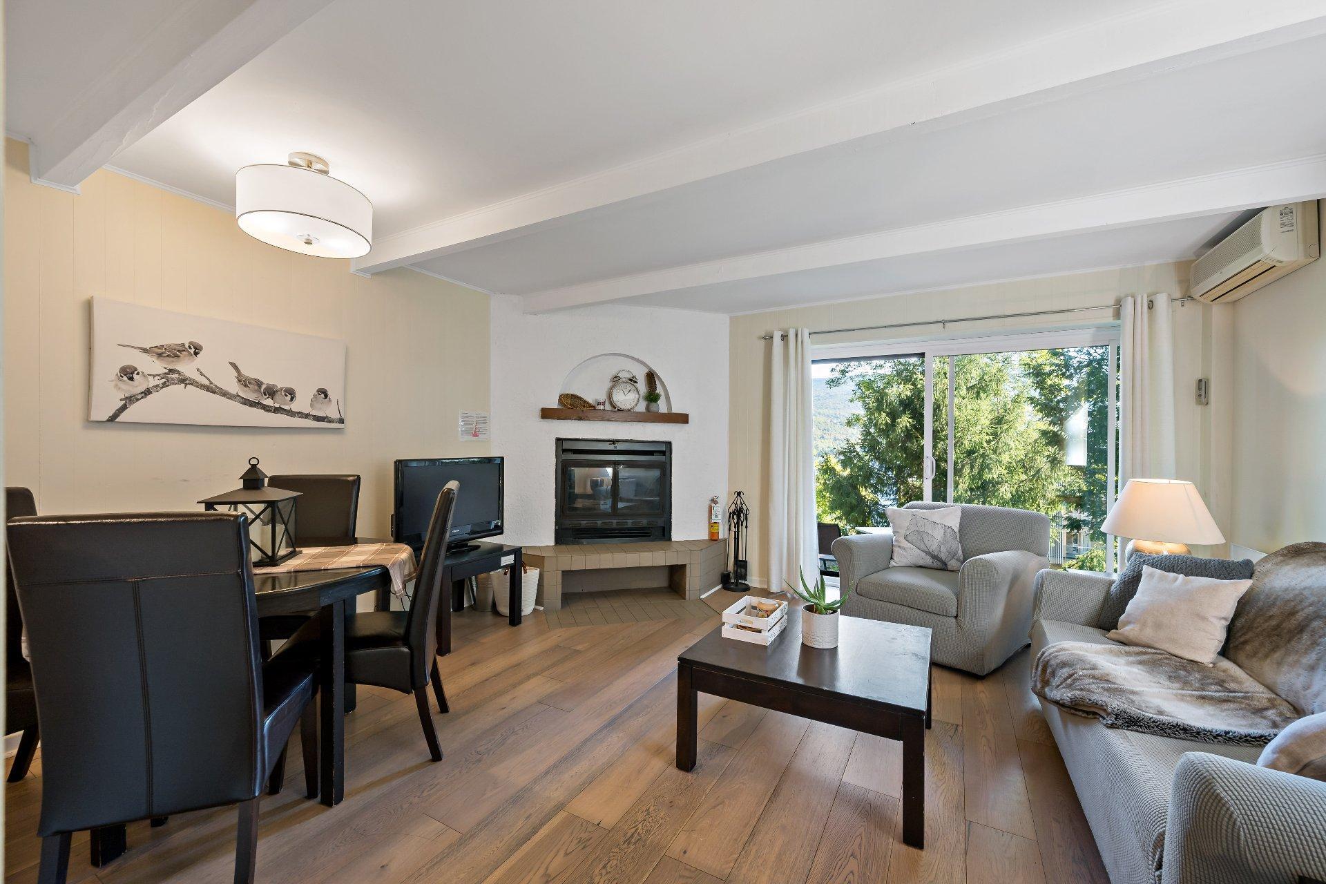 









231


Ch. de Lac-Tremblant-Nord

, 420,
Mont-Tremblant,




QC
J8E1B4

