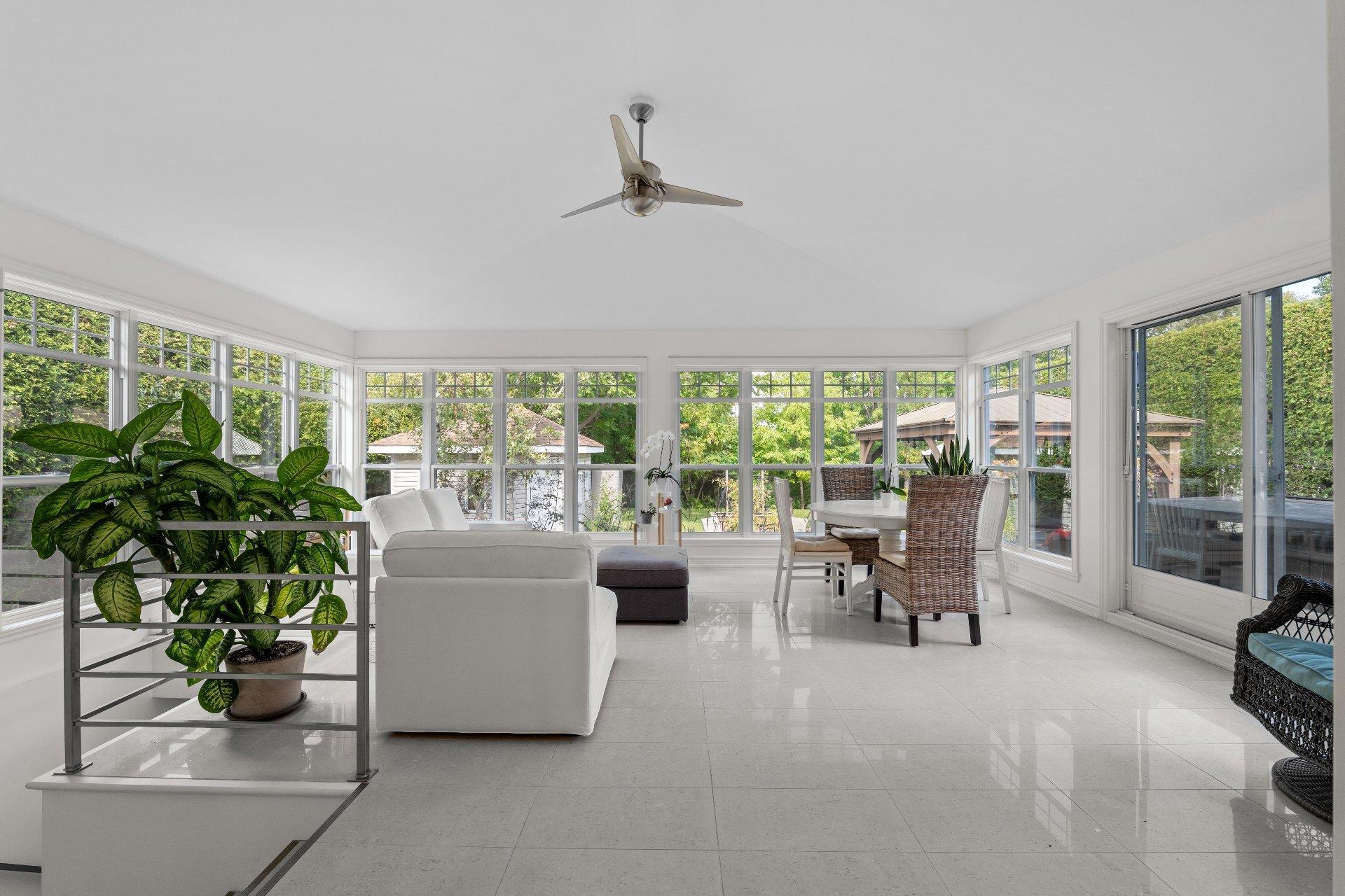 









155


Rue des Hérons

,
La Prairie,




QC
J5R6B6

