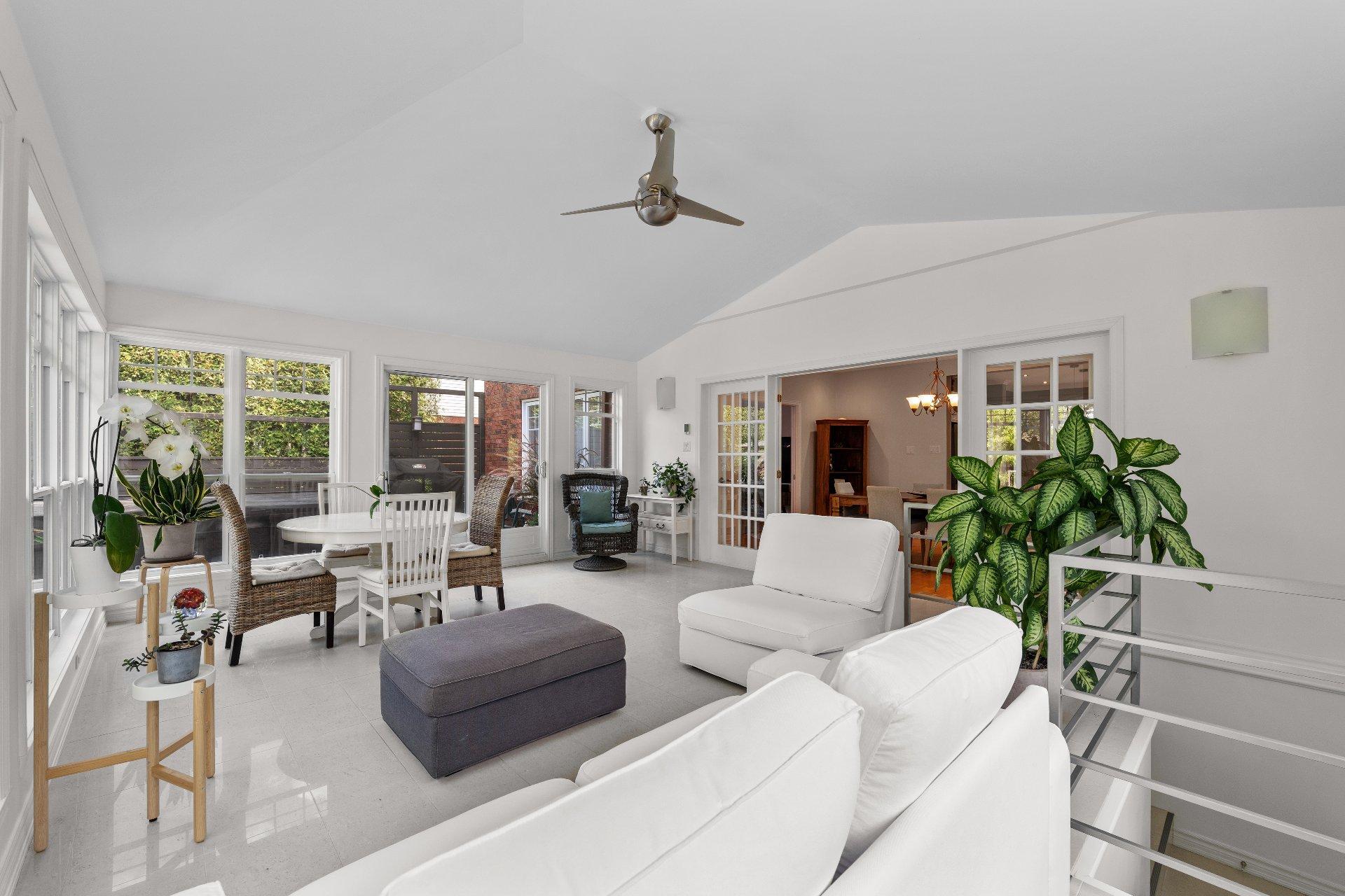 









155


Rue des Hérons

,
La Prairie,




QC
J5R6B6

