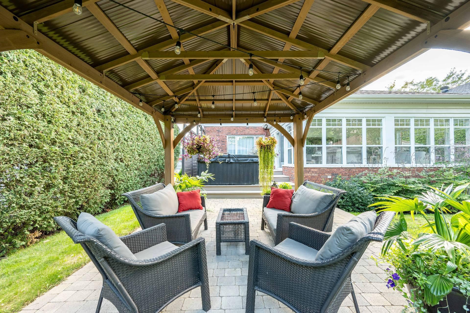 









155


Rue des Hérons

,
La Prairie,




QC
J5R6B6

