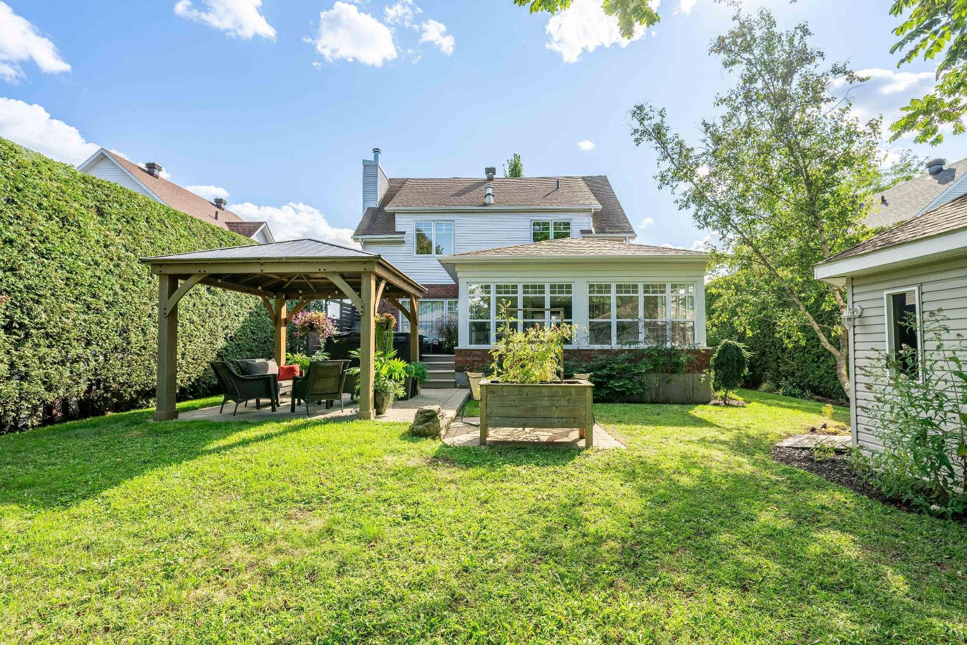 









155


Rue des Hérons

,
La Prairie,




QC
J5R6B6

