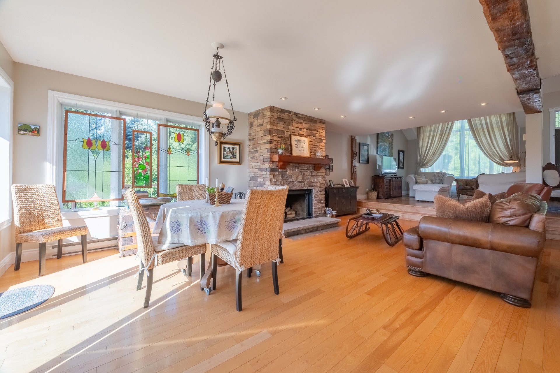 









285


Ch. Harvey

,
Sutton,




QC
J0E2K0

