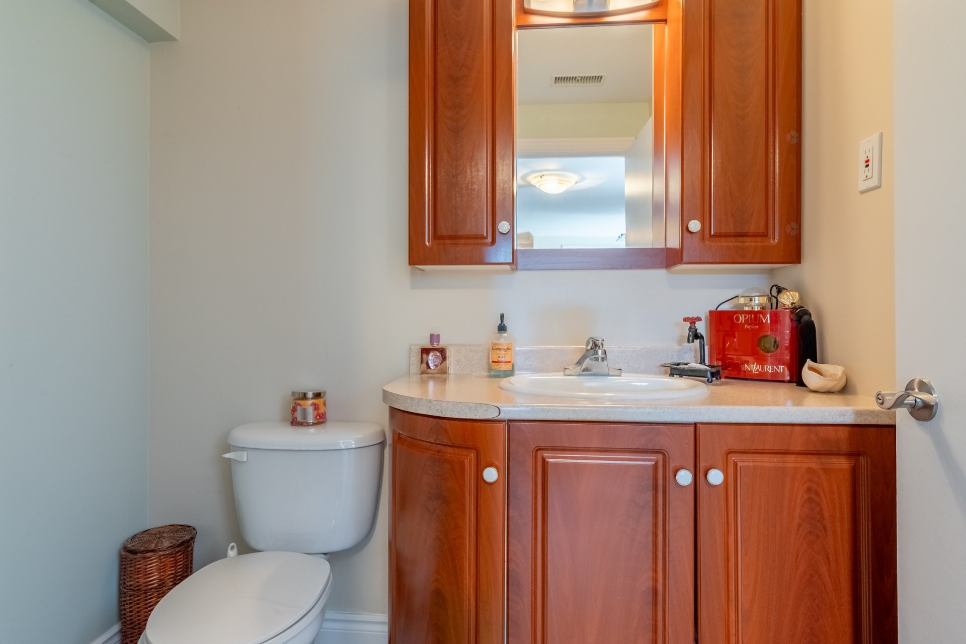 









285


Ch. Harvey

,
Sutton,




QC
J0E2K0

