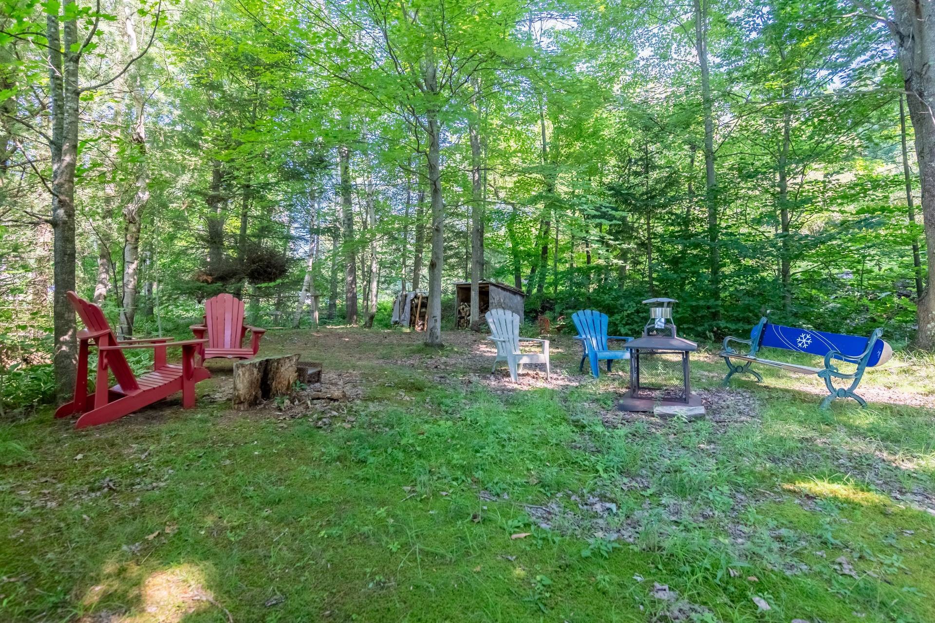 









285


Ch. Harvey

,
Sutton,




QC
J0E2K0

