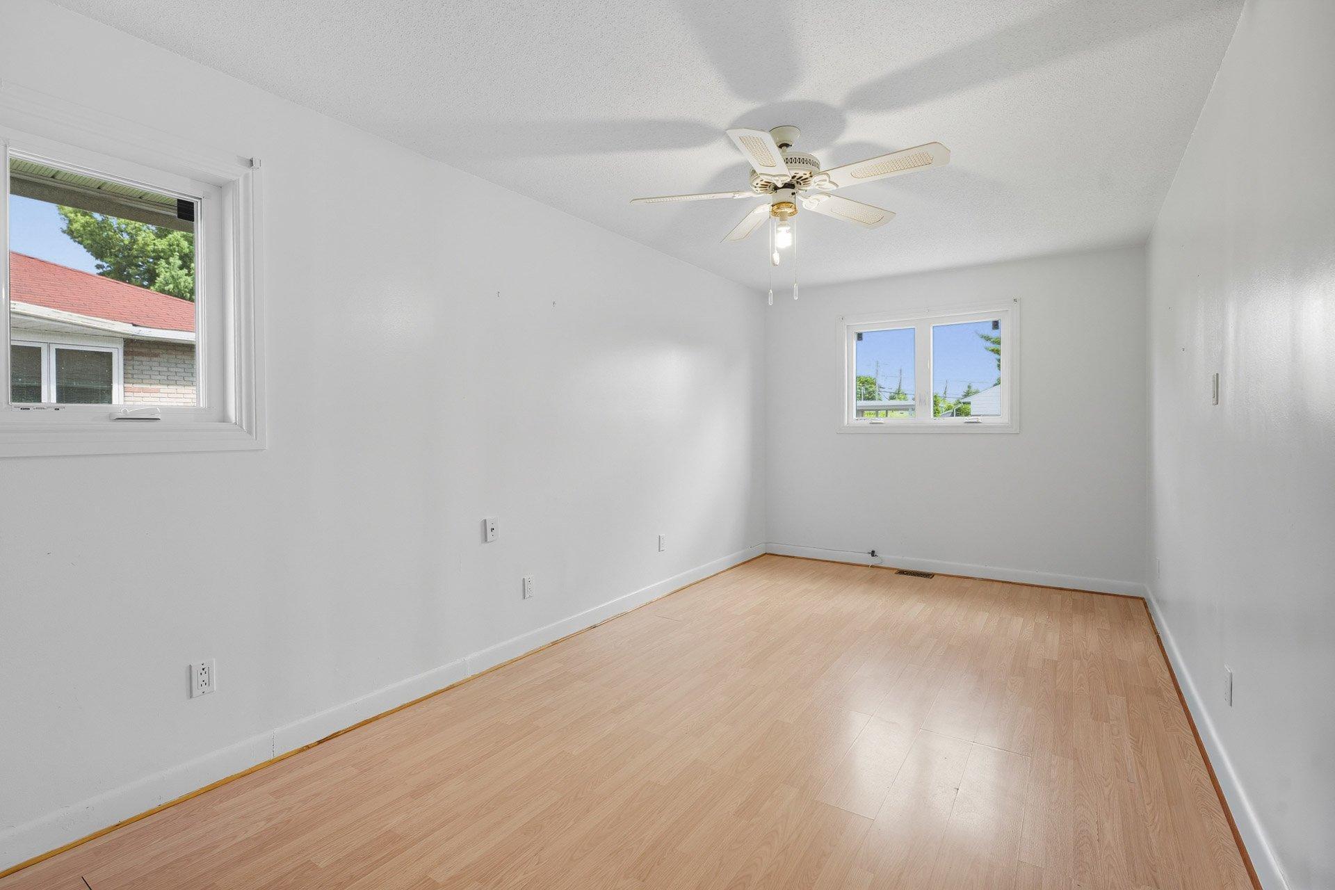 









427


Rue de Pointe-Gatineau

,
Gatineau (Gatineau),




QC
J8T2B8

