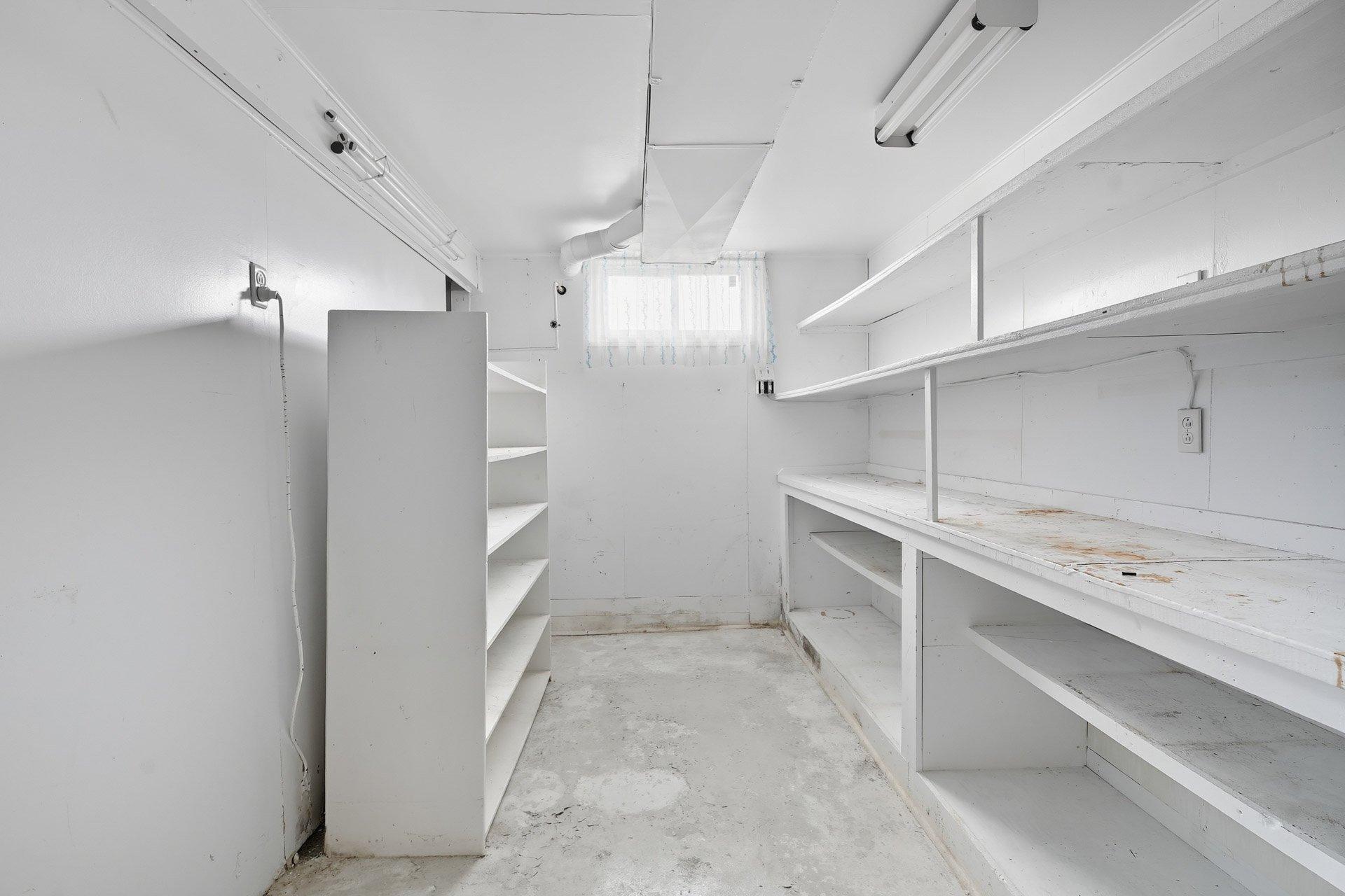 









427


Rue de Pointe-Gatineau

,
Gatineau (Gatineau),




QC
J8T2B8

