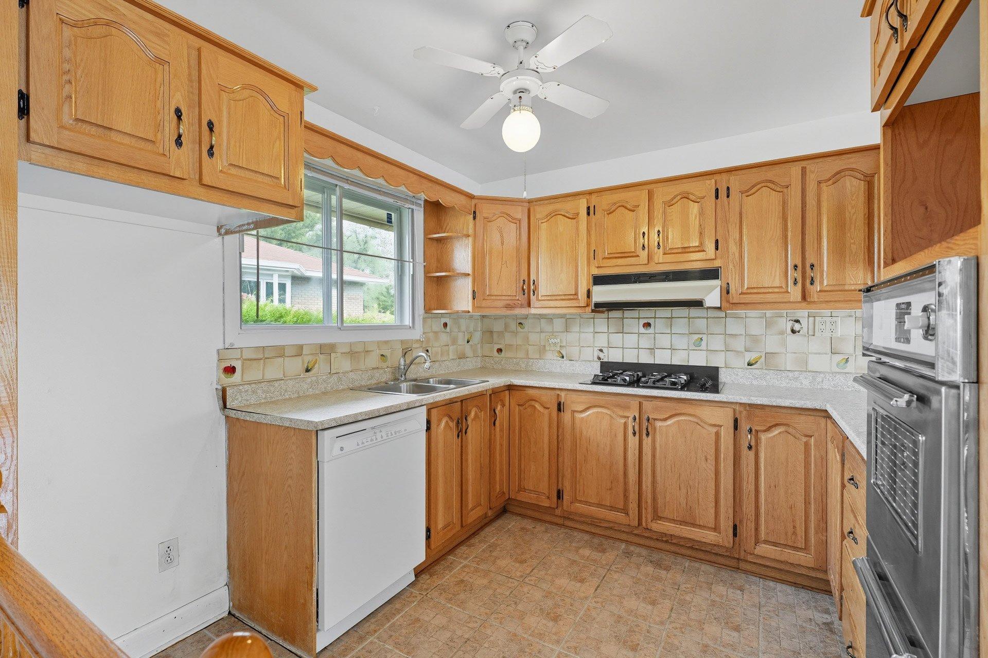 









427


Rue de Pointe-Gatineau

,
Gatineau (Gatineau),




QC
J8T2B8

