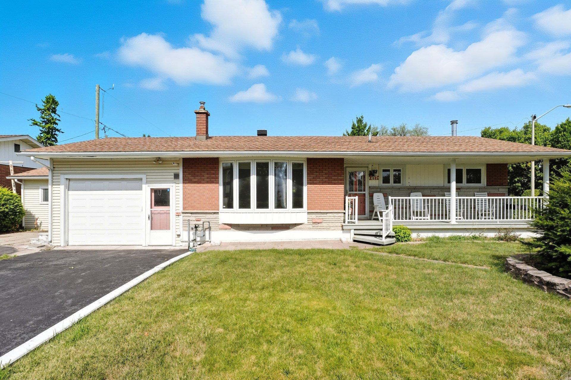 









427


Rue de Pointe-Gatineau

,
Gatineau (Gatineau),




QC
J8T2B8

