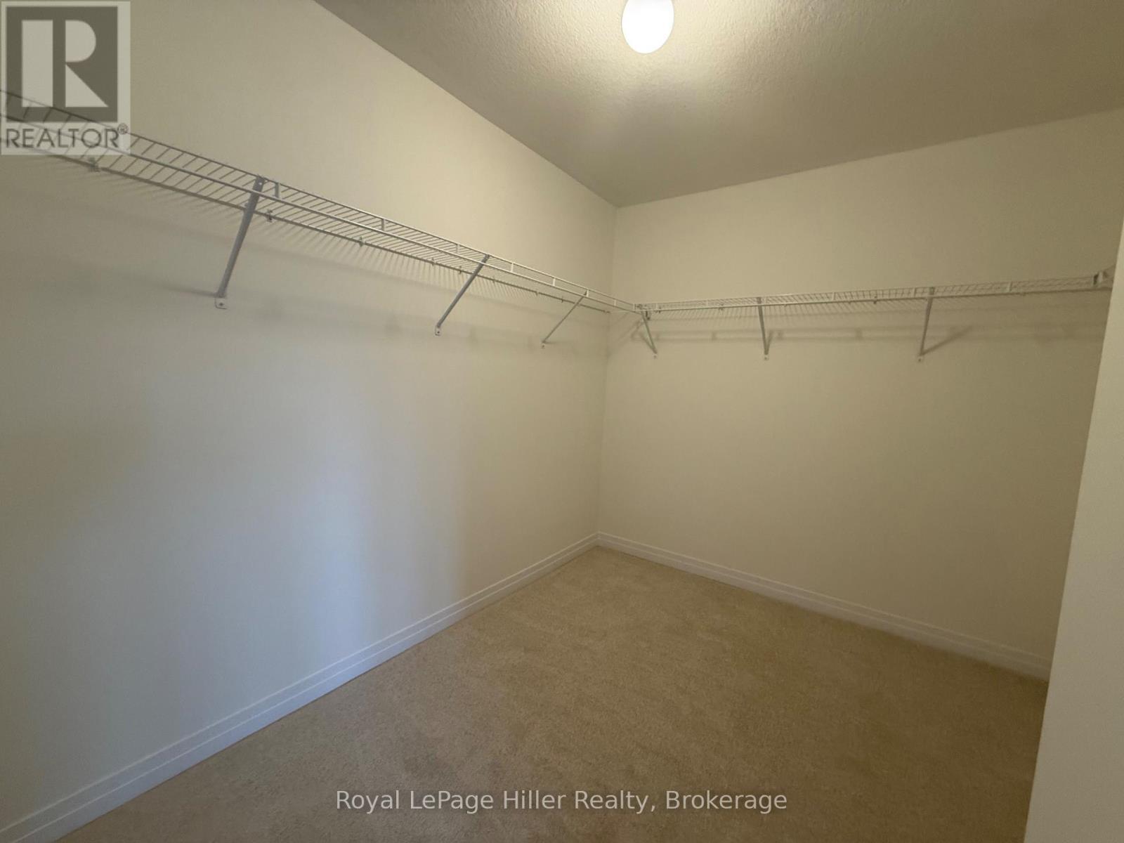 












4 POETT AVENUE

,
Stratford,




Ontario
N5A0M2

