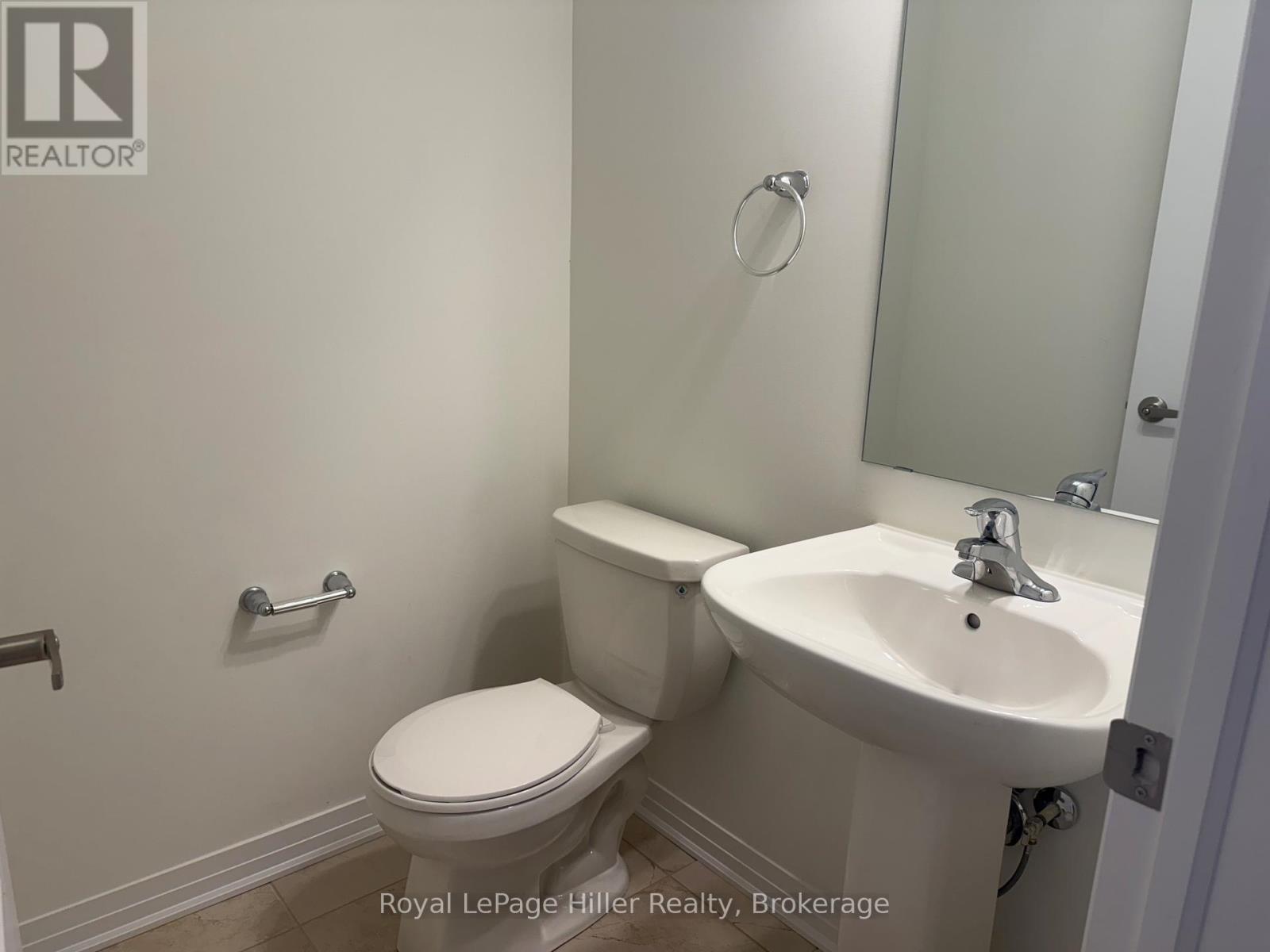 












4 POETT AVENUE

,
Stratford,




Ontario
N5A0M2

