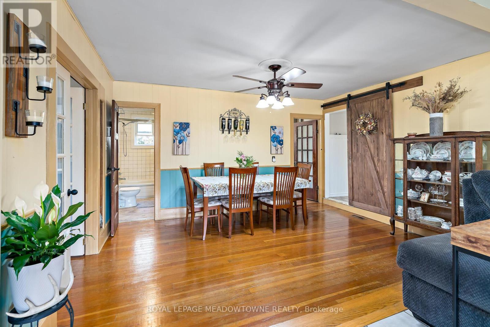 












9201 24 SIDE ROAD

,
Erin,




Ontario
N0B1Z0

