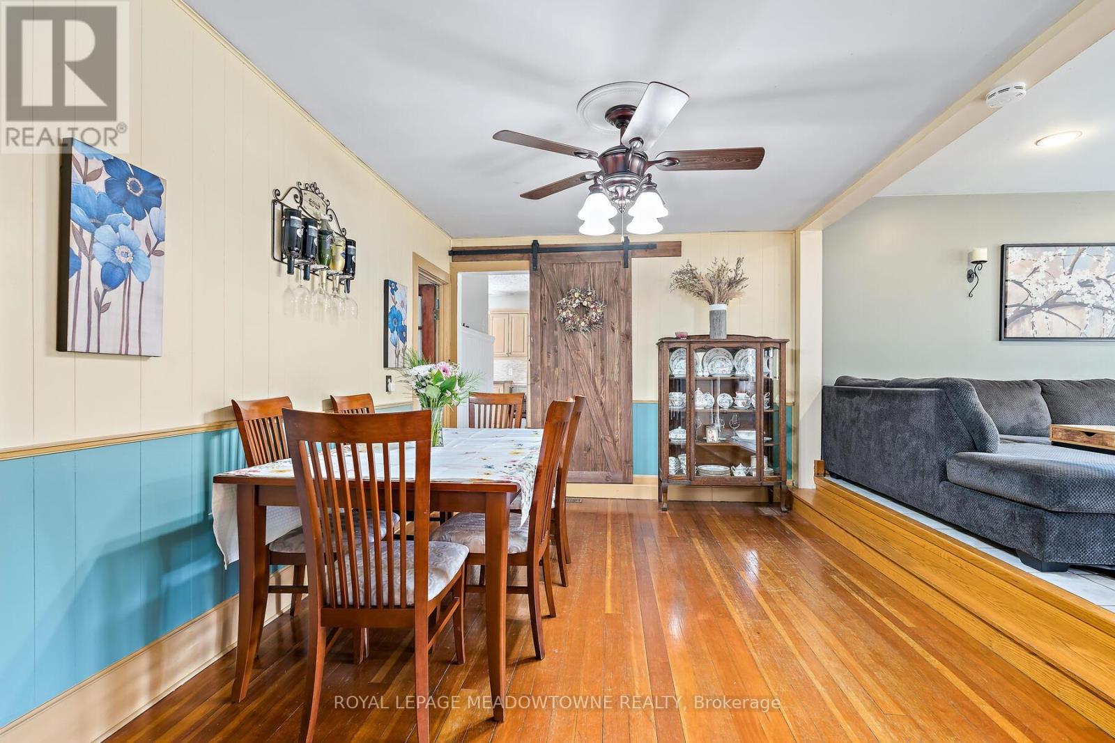 












9201 24 SIDE ROAD

,
Erin,




Ontario
N0B1Z0

