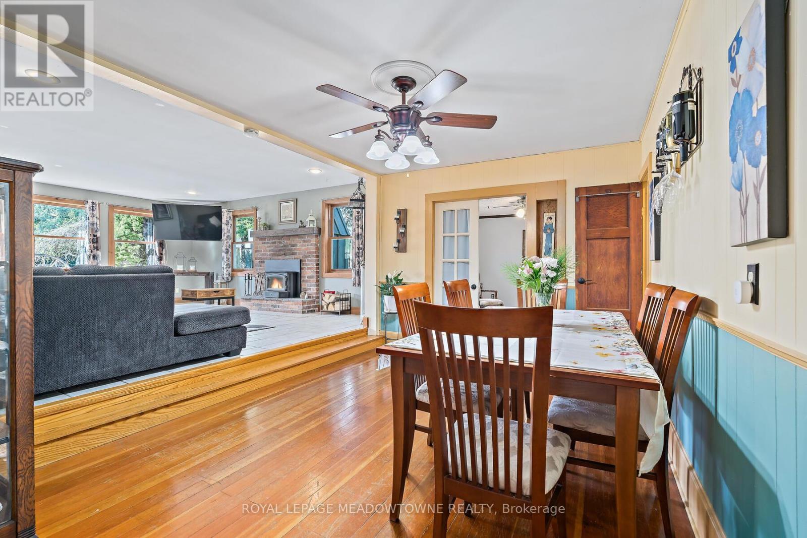 












9201 24 SIDE ROAD

,
Erin,




Ontario
N0B1Z0

