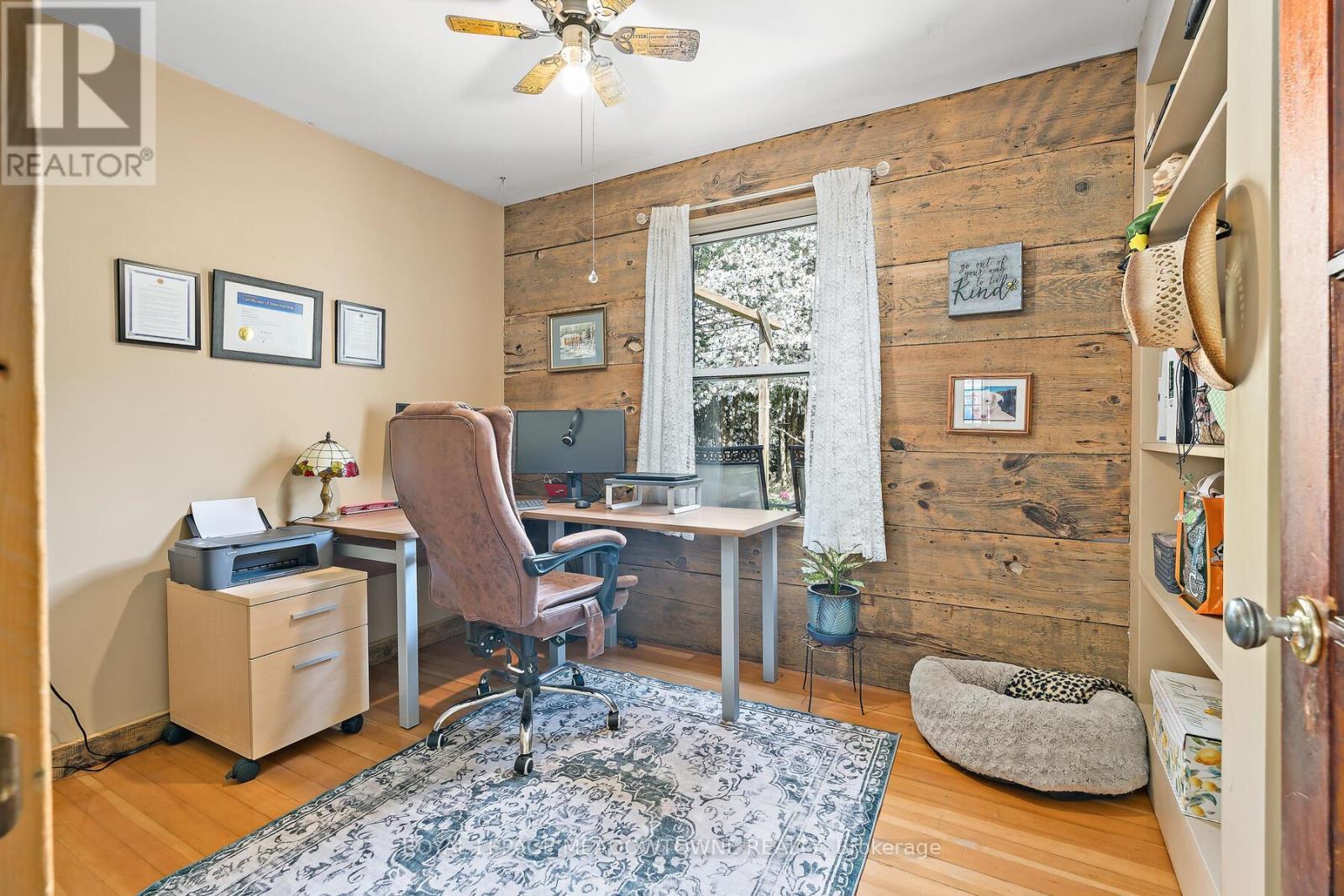 












9201 24 SIDE ROAD

,
Erin,




Ontario
N0B1Z0

