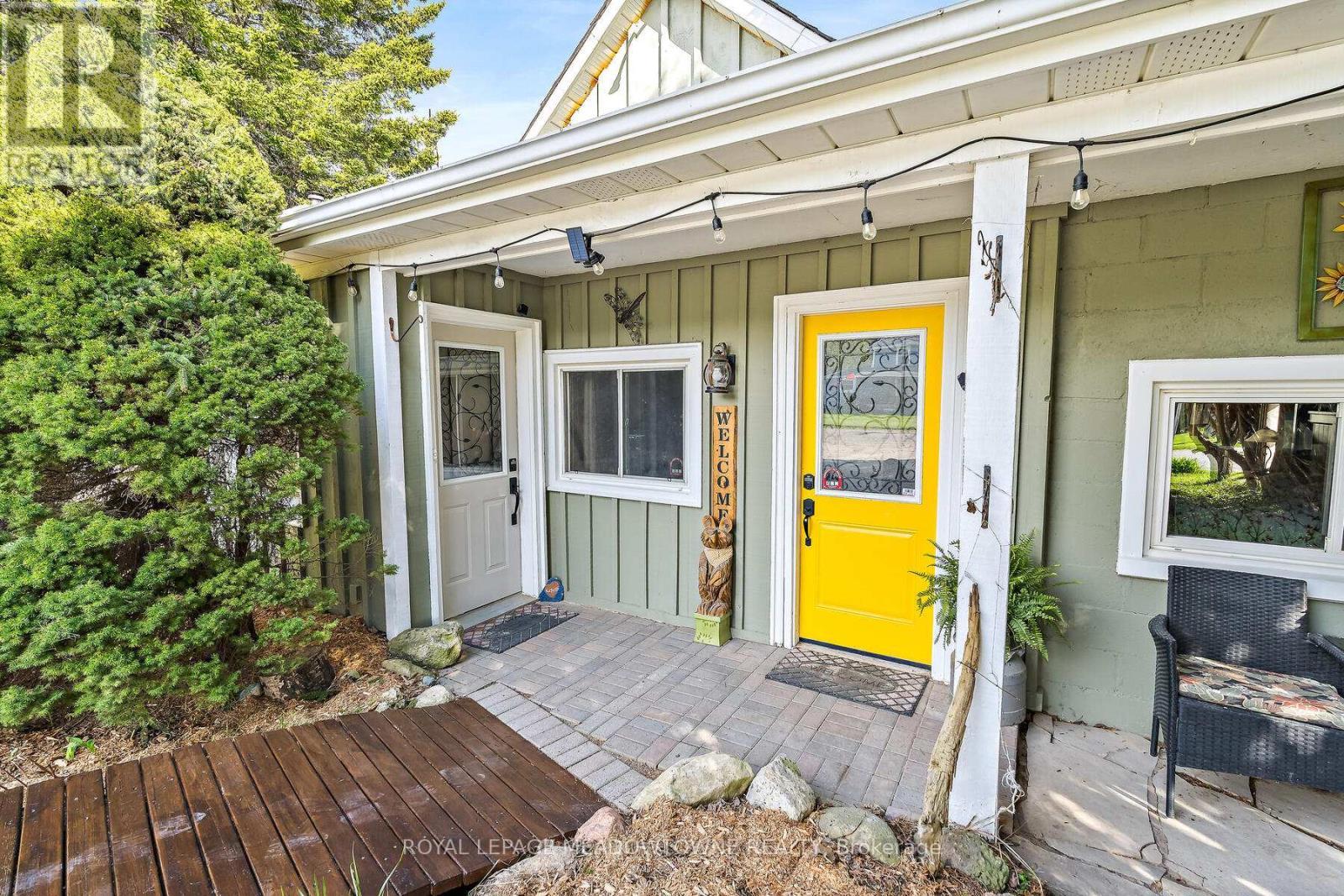 












9201 24 SIDE ROAD

,
Erin,




Ontario
N0B1Z0

