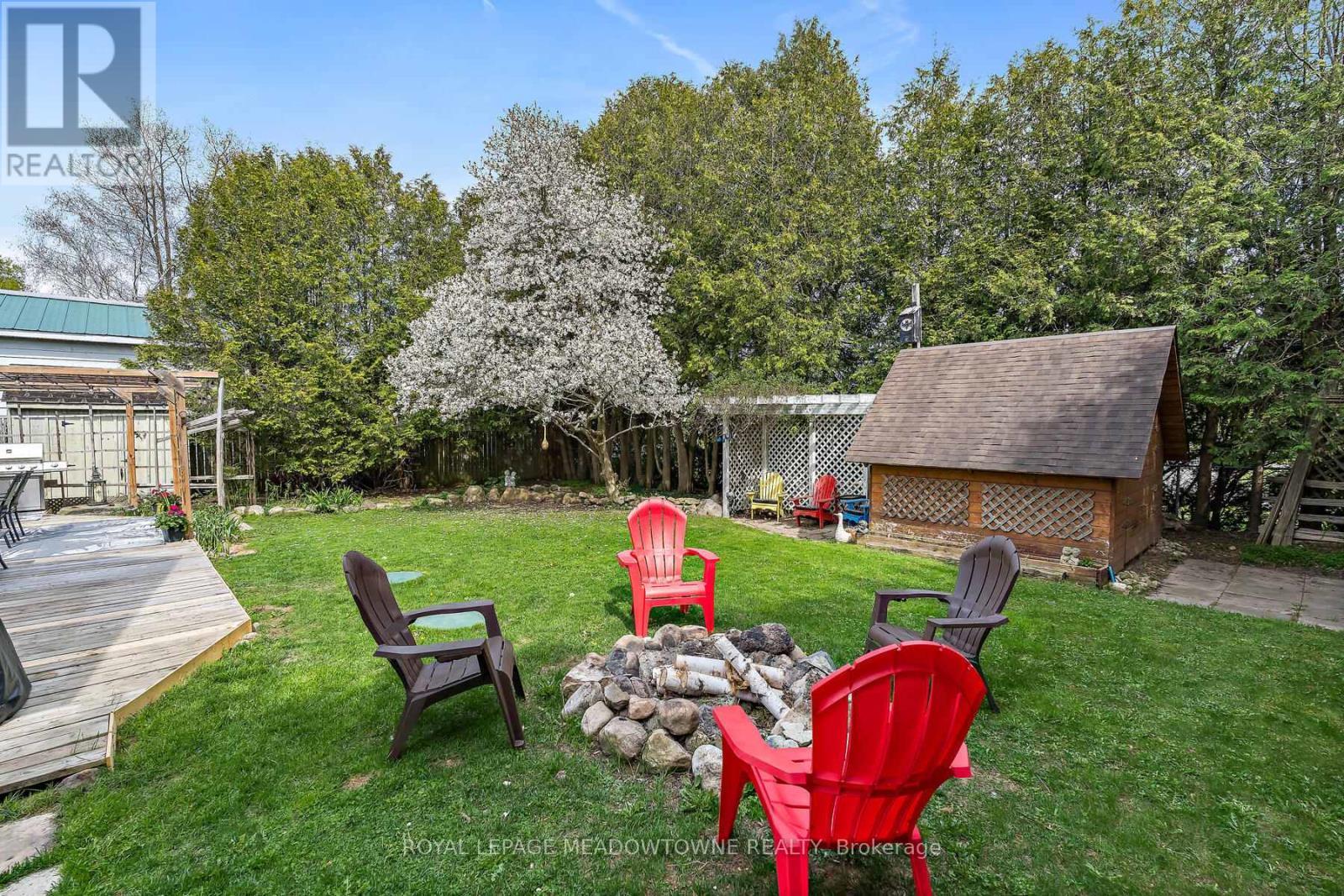 












9201 24 SIDE ROAD

,
Erin,




Ontario
N0B1Z0

