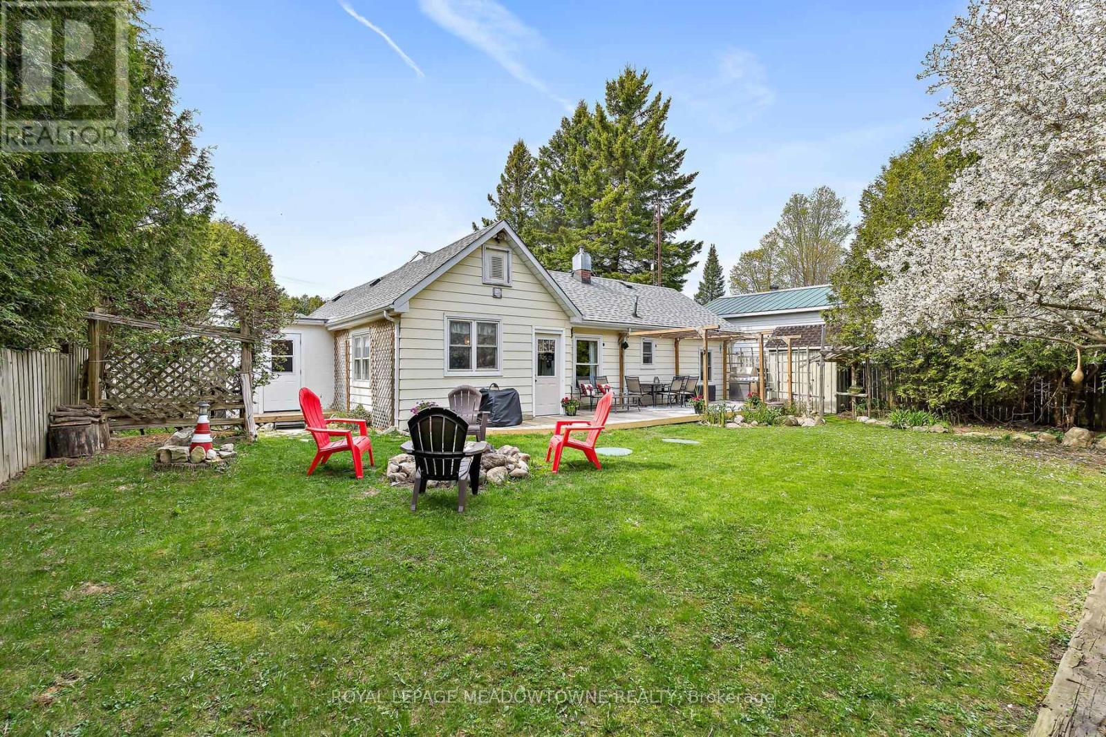 












9201 24 SIDE ROAD

,
Erin,




Ontario
N0B1Z0

