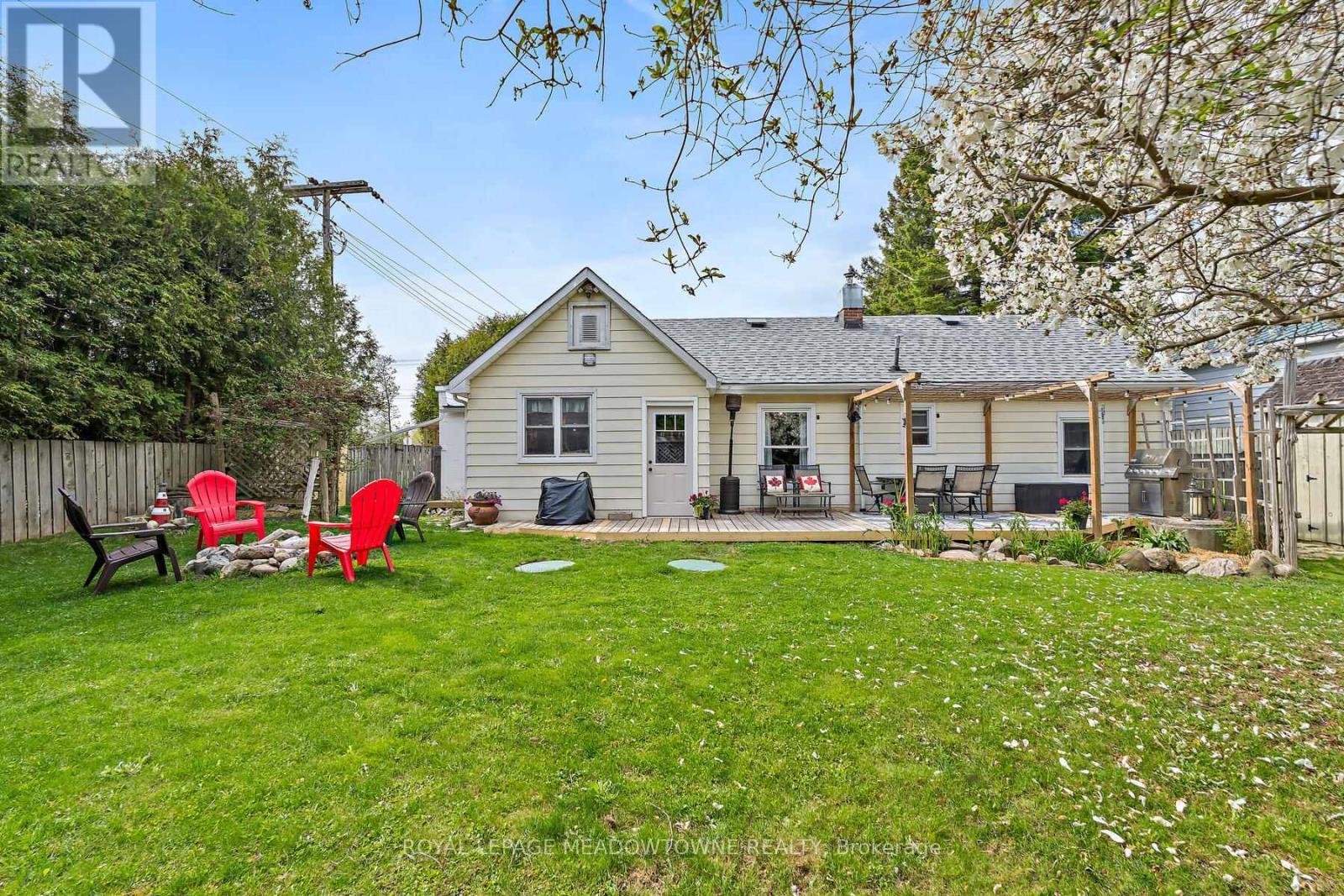 












9201 24 SIDE ROAD

,
Erin,




Ontario
N0B1Z0

