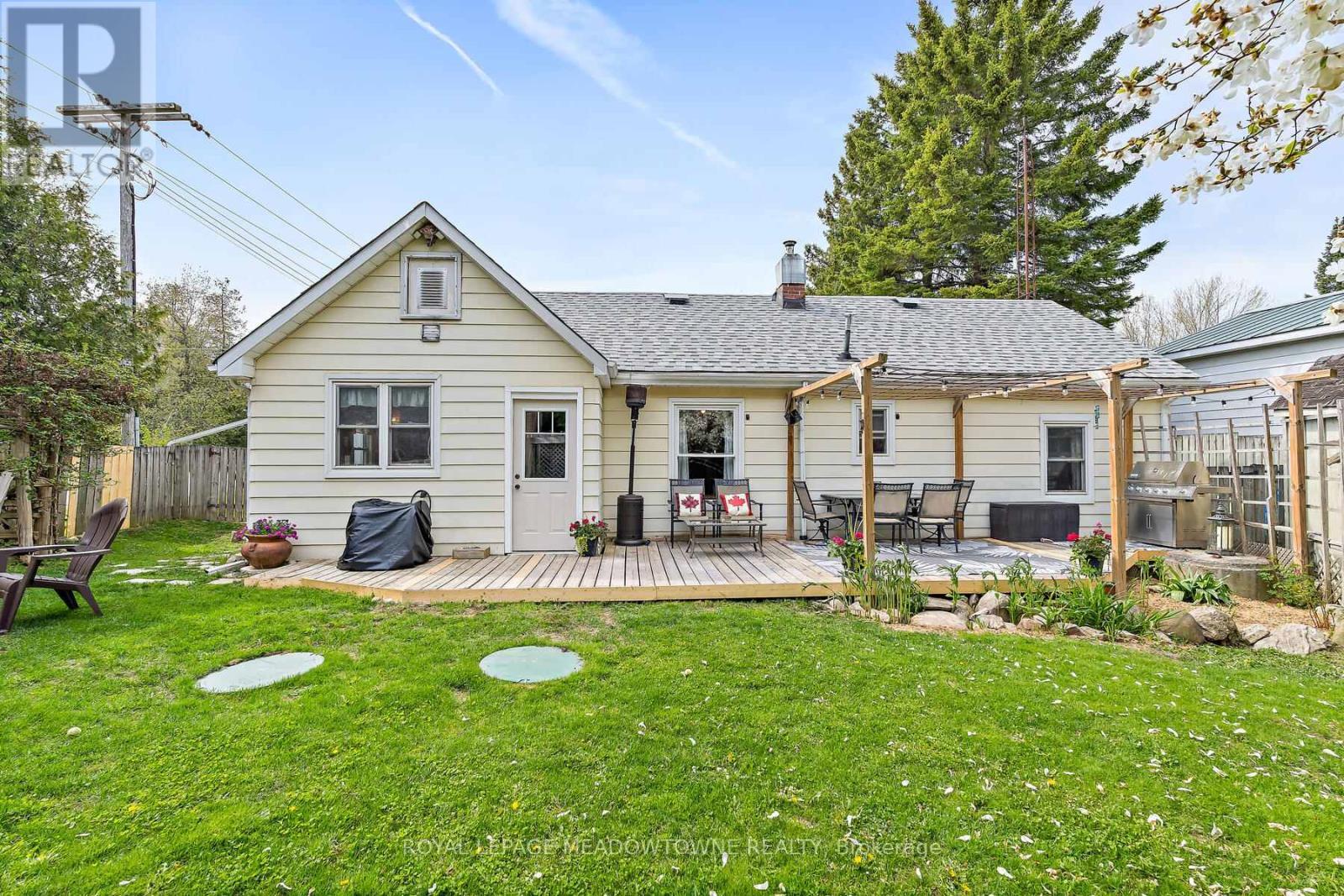 












9201 24 SIDE ROAD

,
Erin,




Ontario
N0B1Z0

