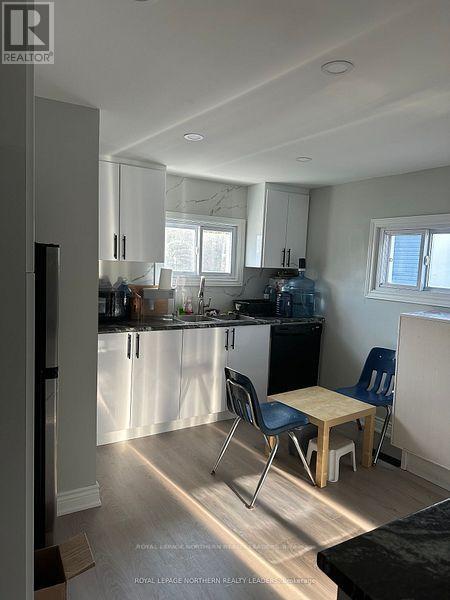 












20 O'MEARA BOULEVARD

,
Kirkland Lake (KL & Area),




Ontario
P4N2T6

