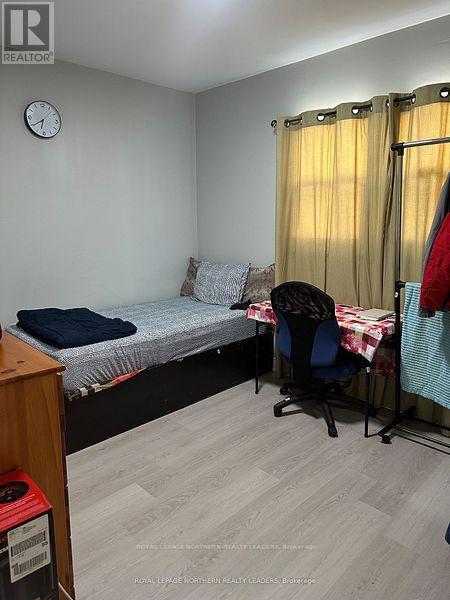 












20 O'MEARA BOULEVARD

,
Kirkland Lake (KL & Area),




Ontario
P4N2T6

