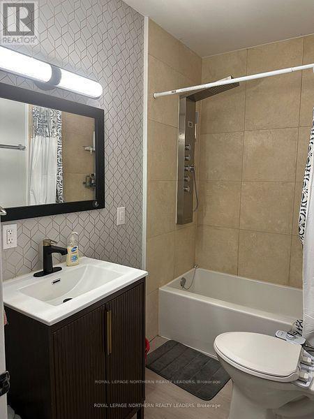 












20 O'MEARA BOULEVARD

,
Kirkland Lake (KL & Area),




Ontario
P4N2T6

