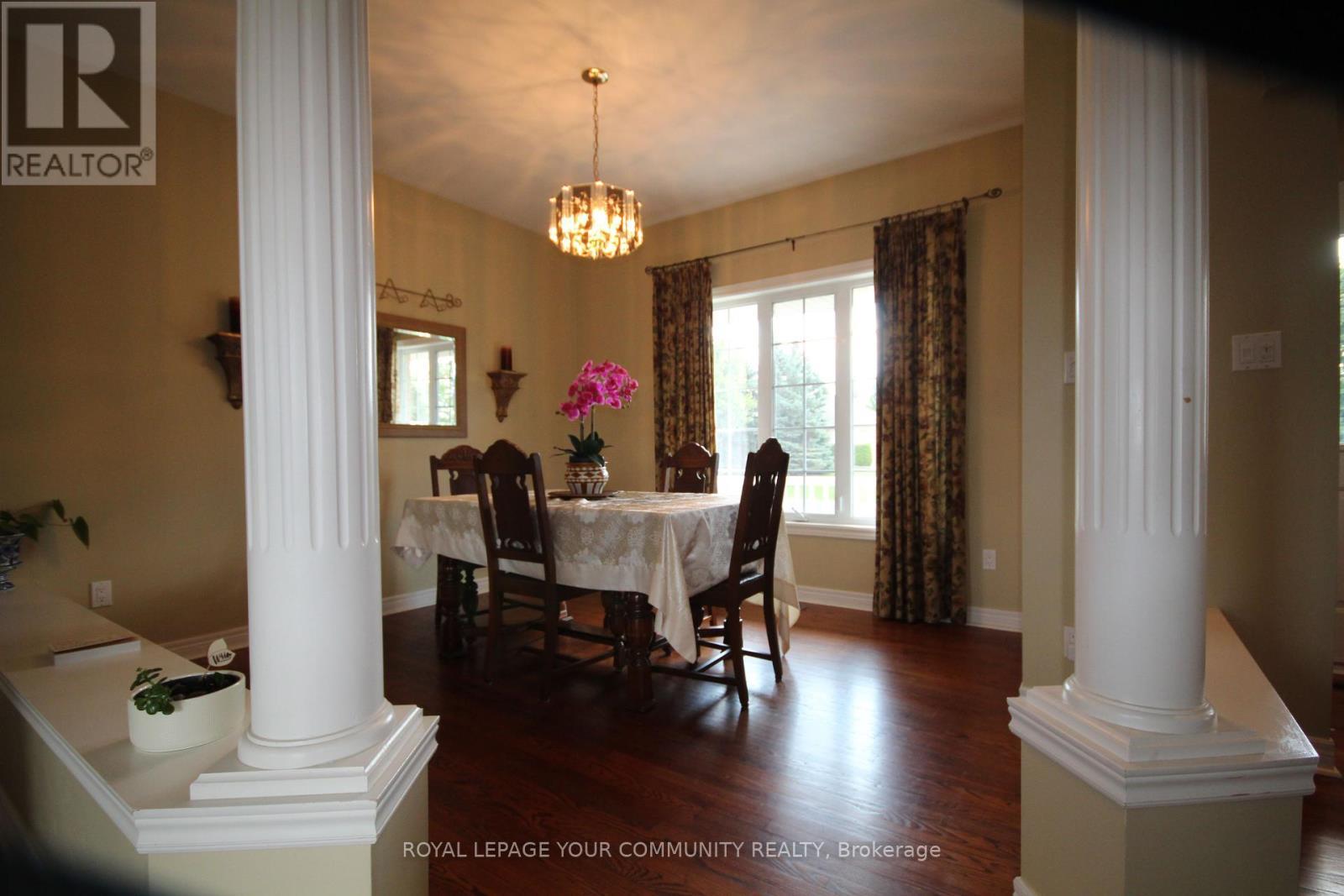 












22 WHITEBIRCH LANE

,
East Gwillimbury,




Ontario
L0G1V0

