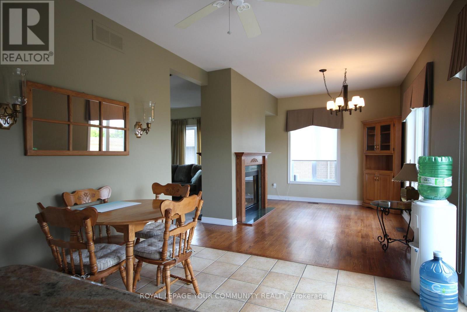 












22 WHITEBIRCH LANE

,
East Gwillimbury,




Ontario
L0G1V0

