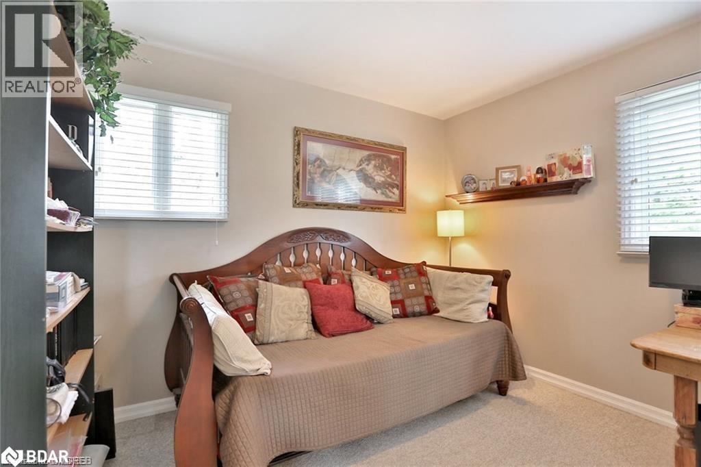












225/269 CAMPBELL Avenue E

,
Campbellville,




Ontario
L0P1B0


