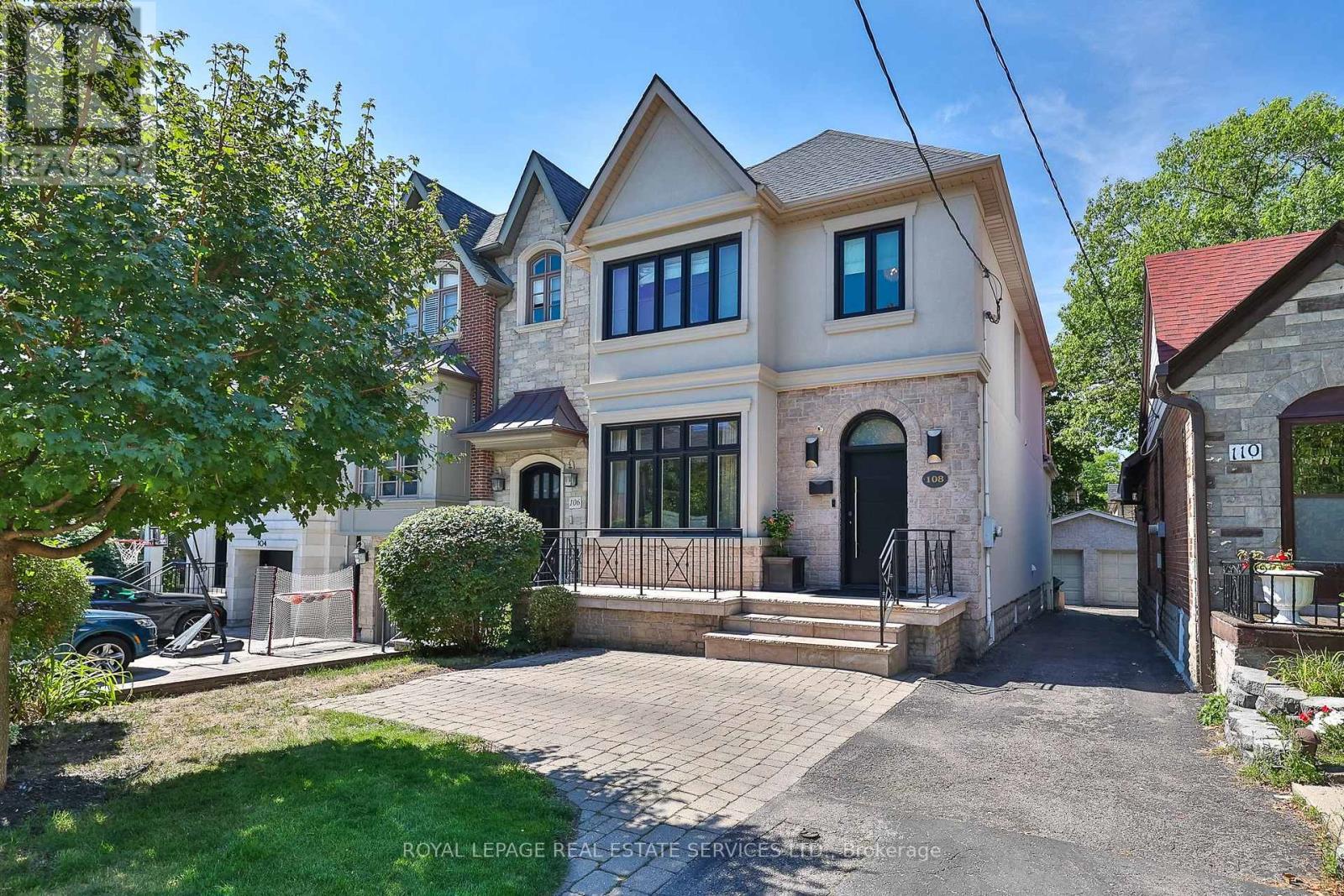 












108 CASTLEWOOD DRIVE

,
Toronto,




Ontario
M5N2L4

