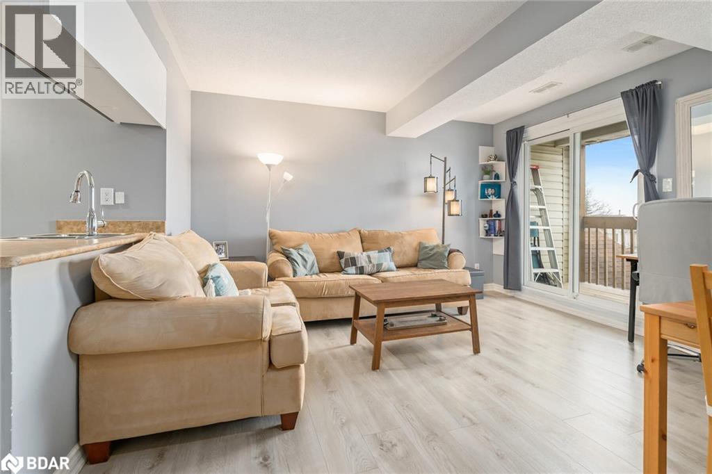 












42A STEWART MACLAREN Road

,
Georgetown,




Ontario
L7G5L9

