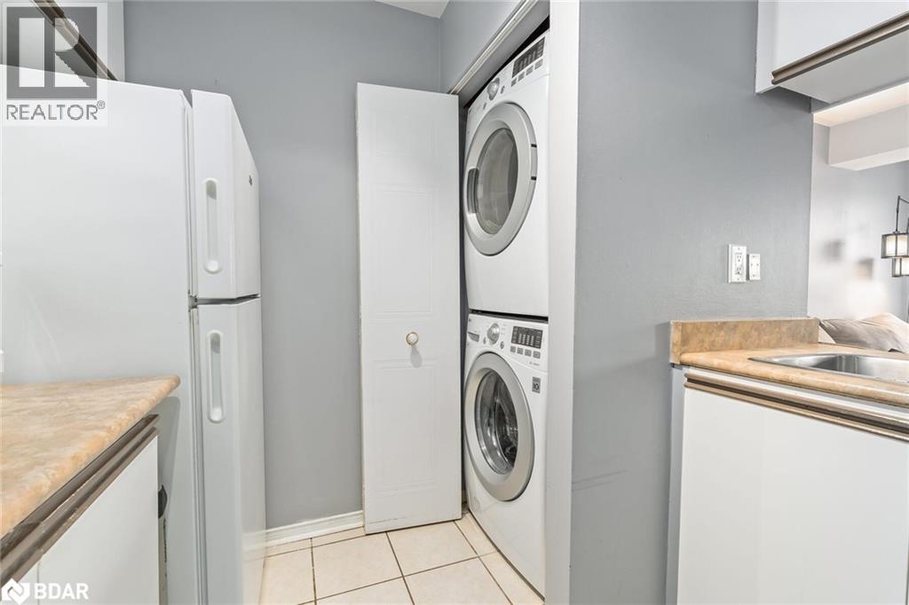 












42A STEWART MACLAREN Road

,
Georgetown,




Ontario
L7G5L9

