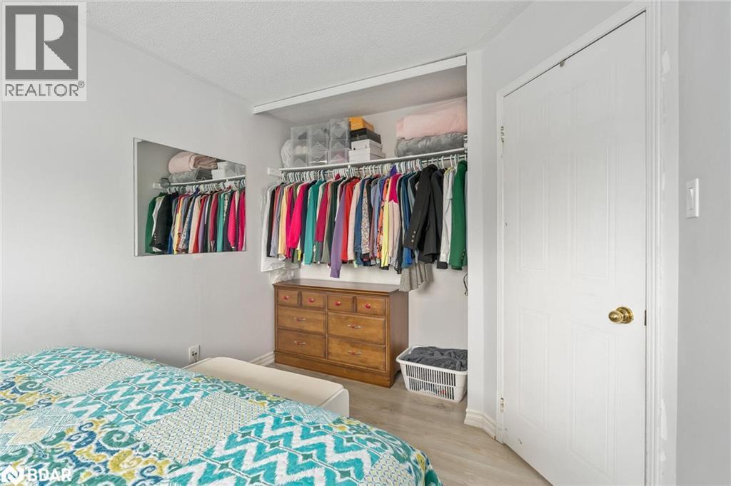 












42A STEWART MACLAREN Road

,
Georgetown,




Ontario
L7G5L9

