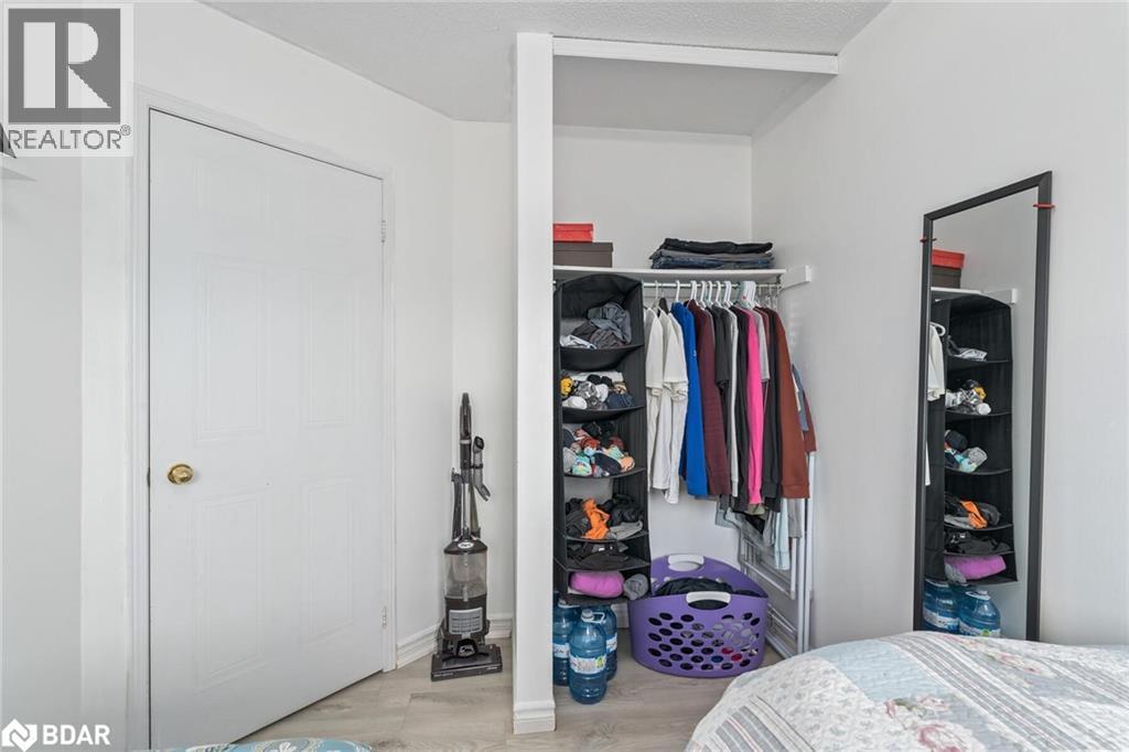 












42A STEWART MACLAREN Road

,
Georgetown,




Ontario
L7G5L9

