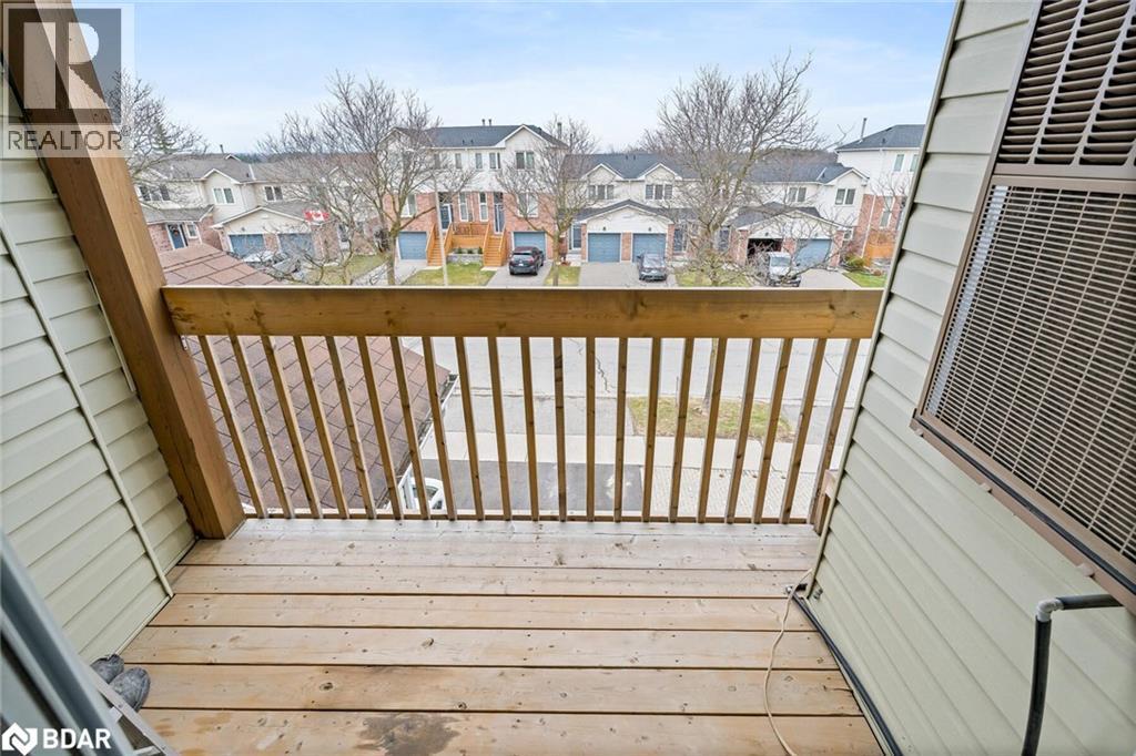 












42A STEWART MACLAREN Road

,
Georgetown,




Ontario
L7G5L9

