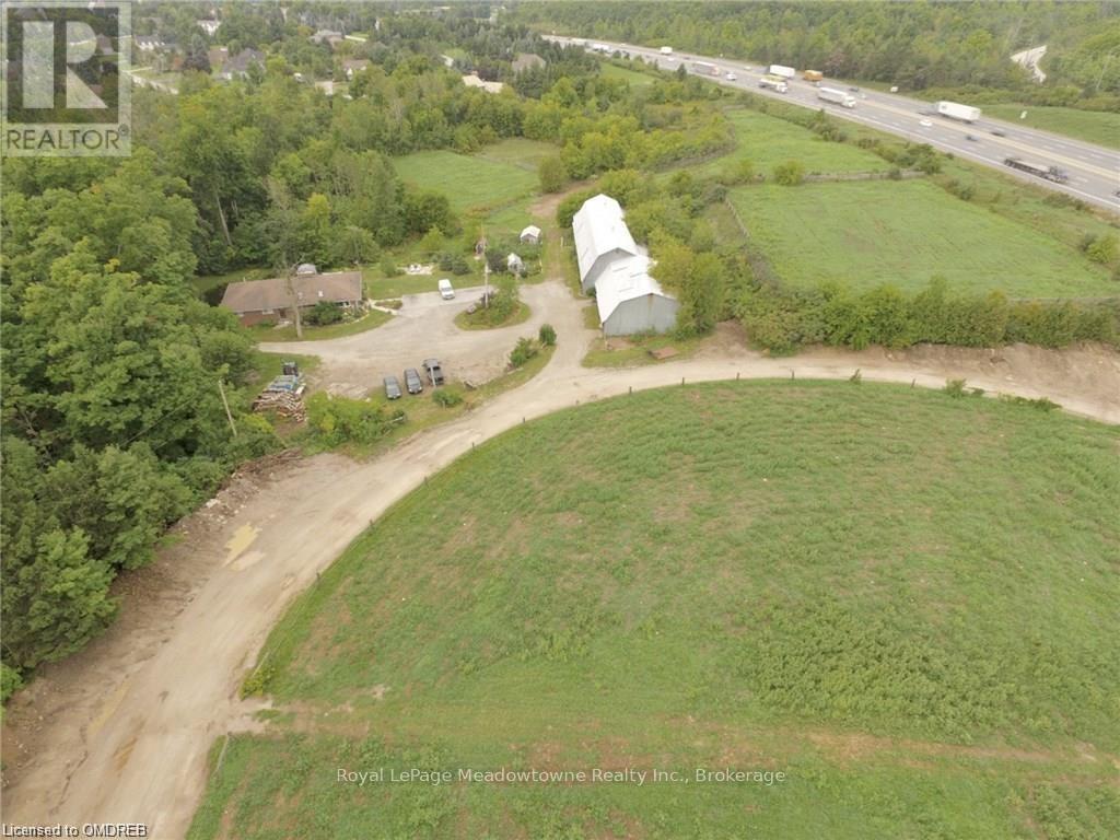 












225/269 CAMPBELL AVENUE E

,
Milton (Campbellville),







Ontario
L0P1B0

